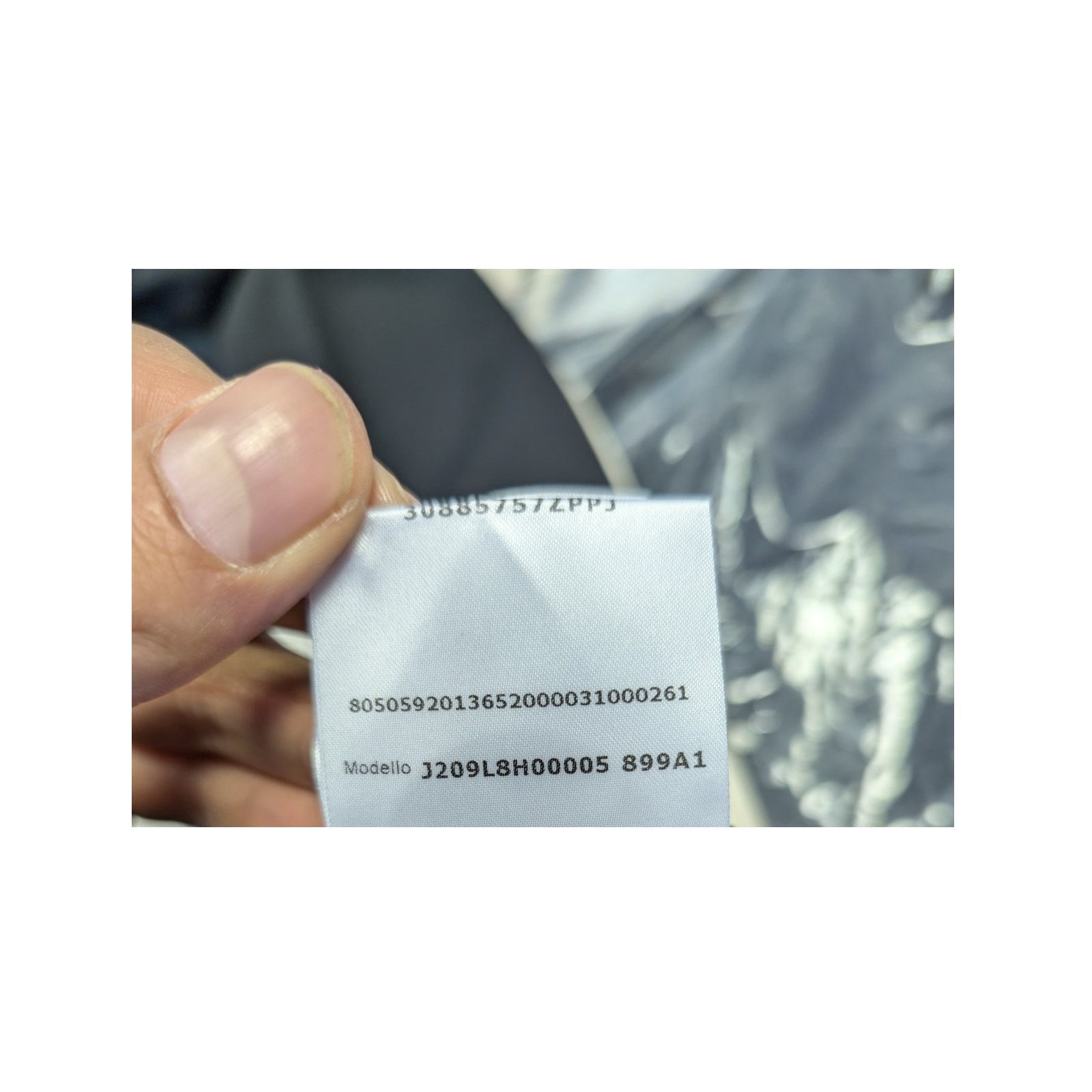 Moncler × Palm Angels o1rshd1 Sweat Bottoms Track Pants in Black / White Size US 28 / EU 44 - 22 Thumbnail