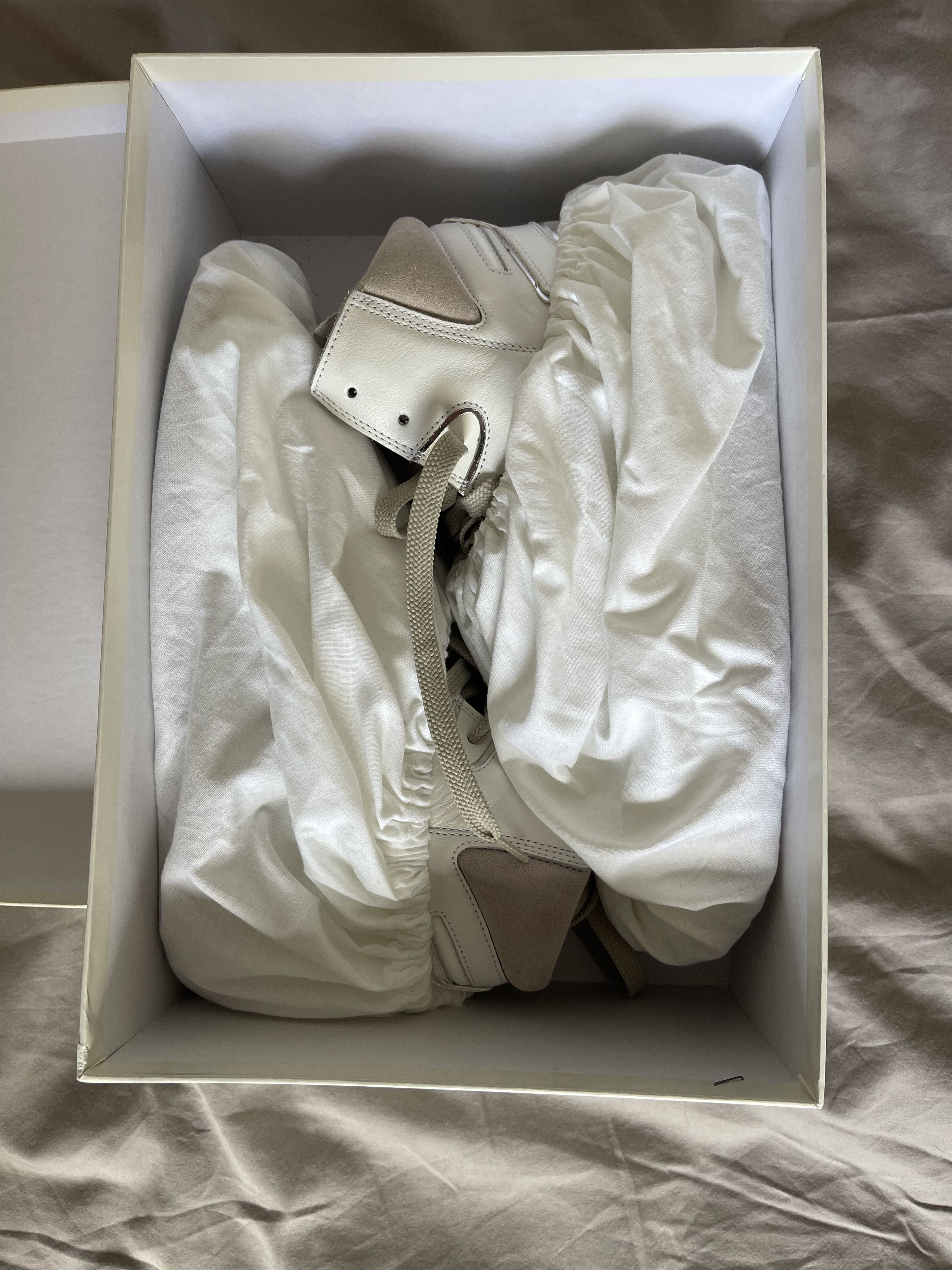 Maison Margiela Maison Martin Margiela High Top Sneakers Size US 10 / EU 43 - 7 Thumbnail