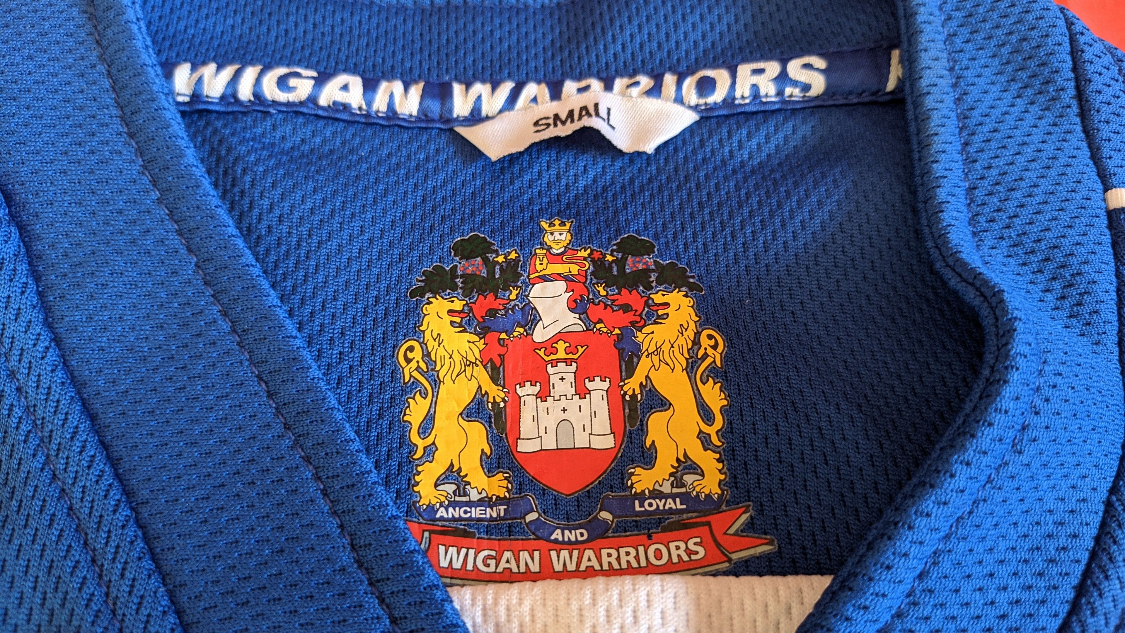 Vintage Wigan Warriors 2009 Rugby Jersey, Size S, Authentic Size US S / EU 44-46 / 1 - 7 Thumbnail