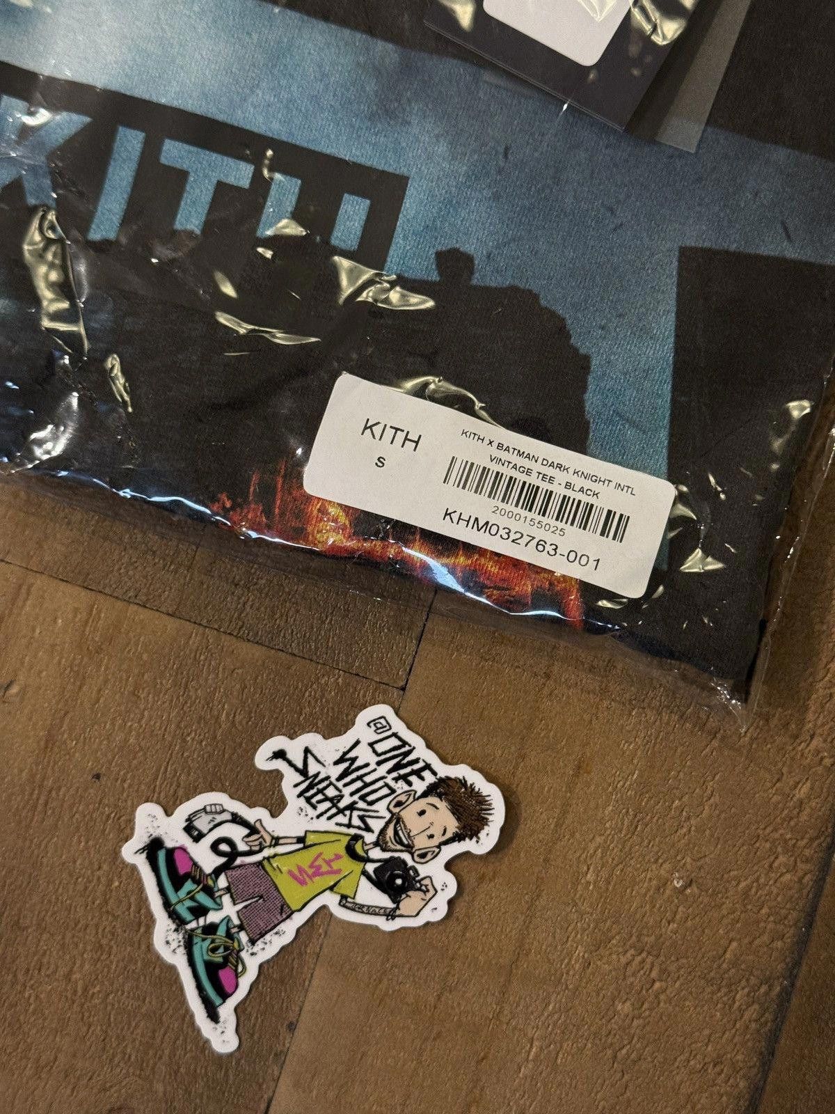 Kith Kith x Batman The Dark Knight International Vintage Tee Size US S / EU 44-46 / 1 - 3 Thumbnail