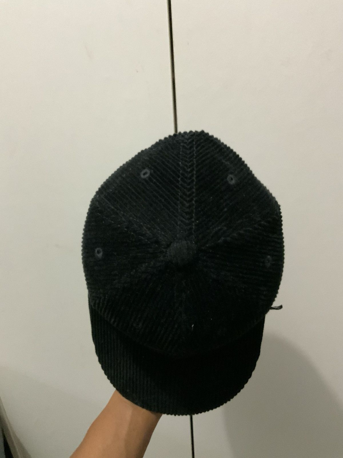 Japanese Brand Moz Sweden Corduroi Black Hat Size ONE SIZE - 6 Thumbnail