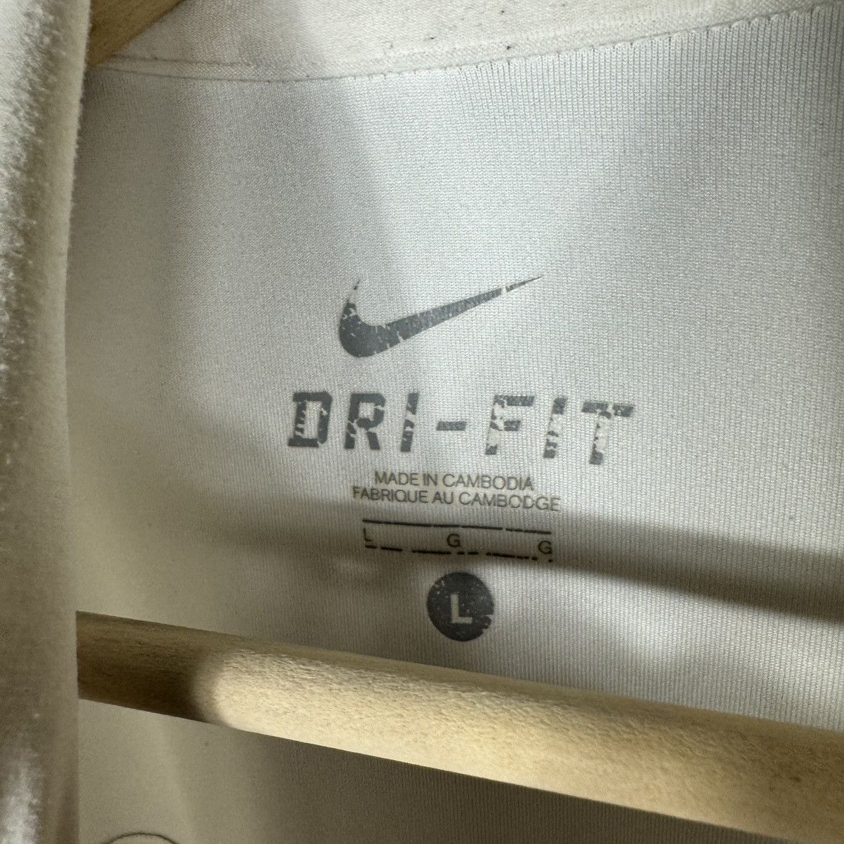 Nike Nike Roger Federer RF TENNIS Shirt Jersey 381368-100 Size US L / EU 52-54 / 3 - 7 Thumbnail