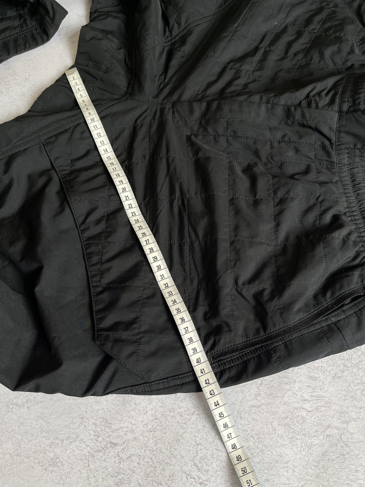 Nike Nike Sportswear City Made Quilted Technical Cargo Pants Size US 36 / EU 52 - 12 Thumbnail