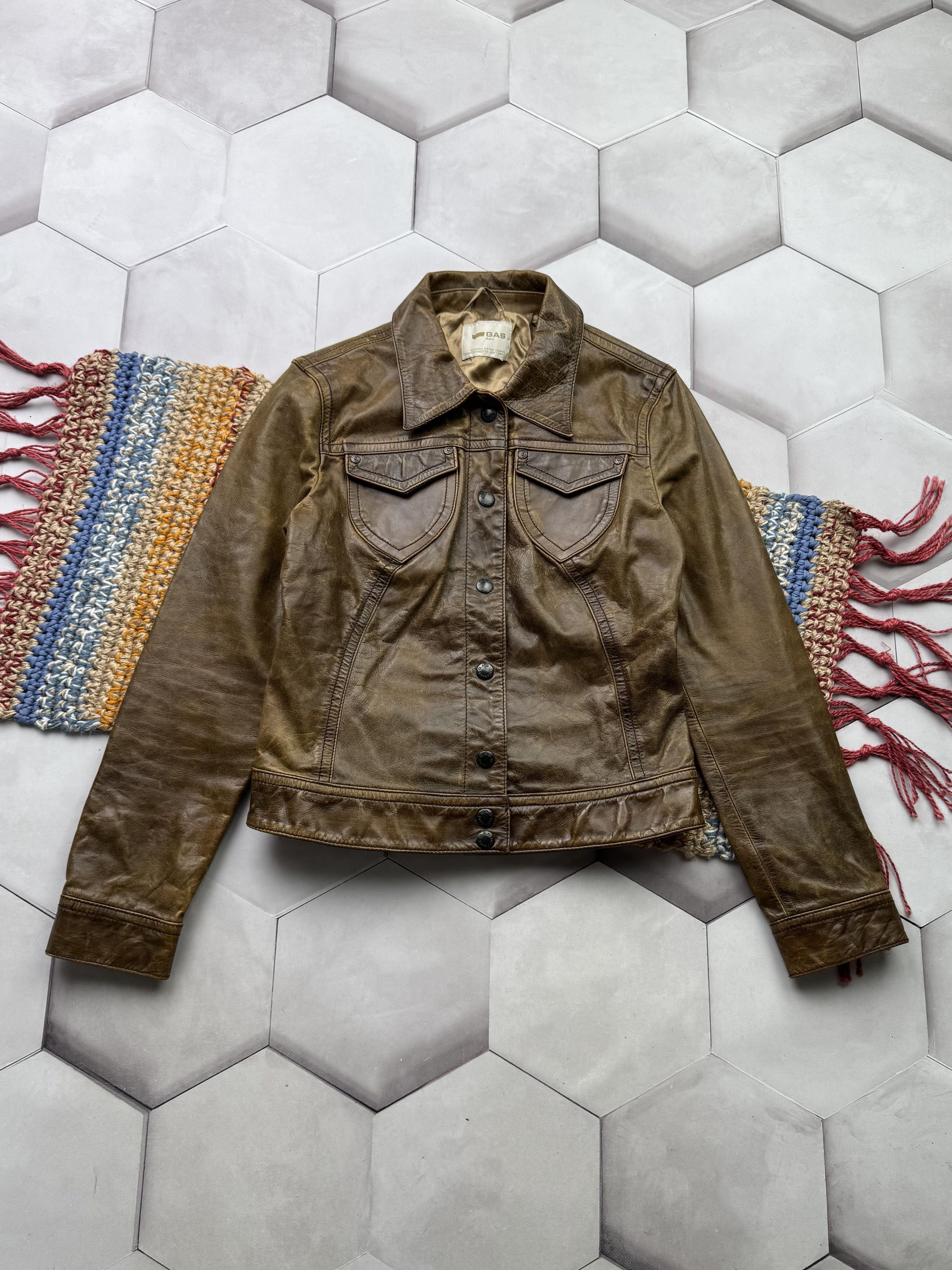 Japanese Brand Vintage Cropped Leather Jacket(E4) Size S / US 4 / IT 40 - 1 Thumbnail