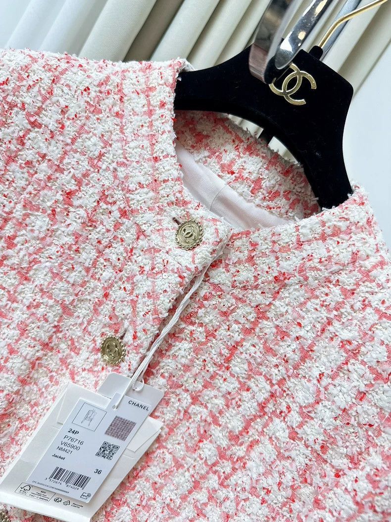 Chanel CHANEL Pink Tweed Sequin Logo Jacket Size M / US 6-8 / IT 42-44 - 2 Thumbnail