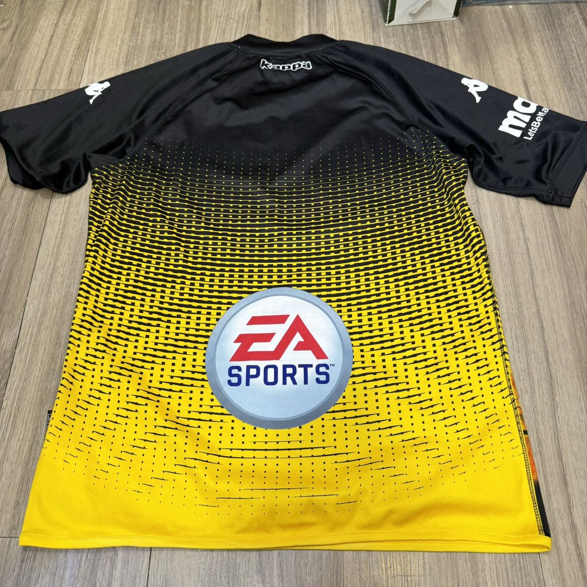 Kappa Football for fires 2020 special jersey Size US L / EU 52-54 / 3 - 2 Thumbnail