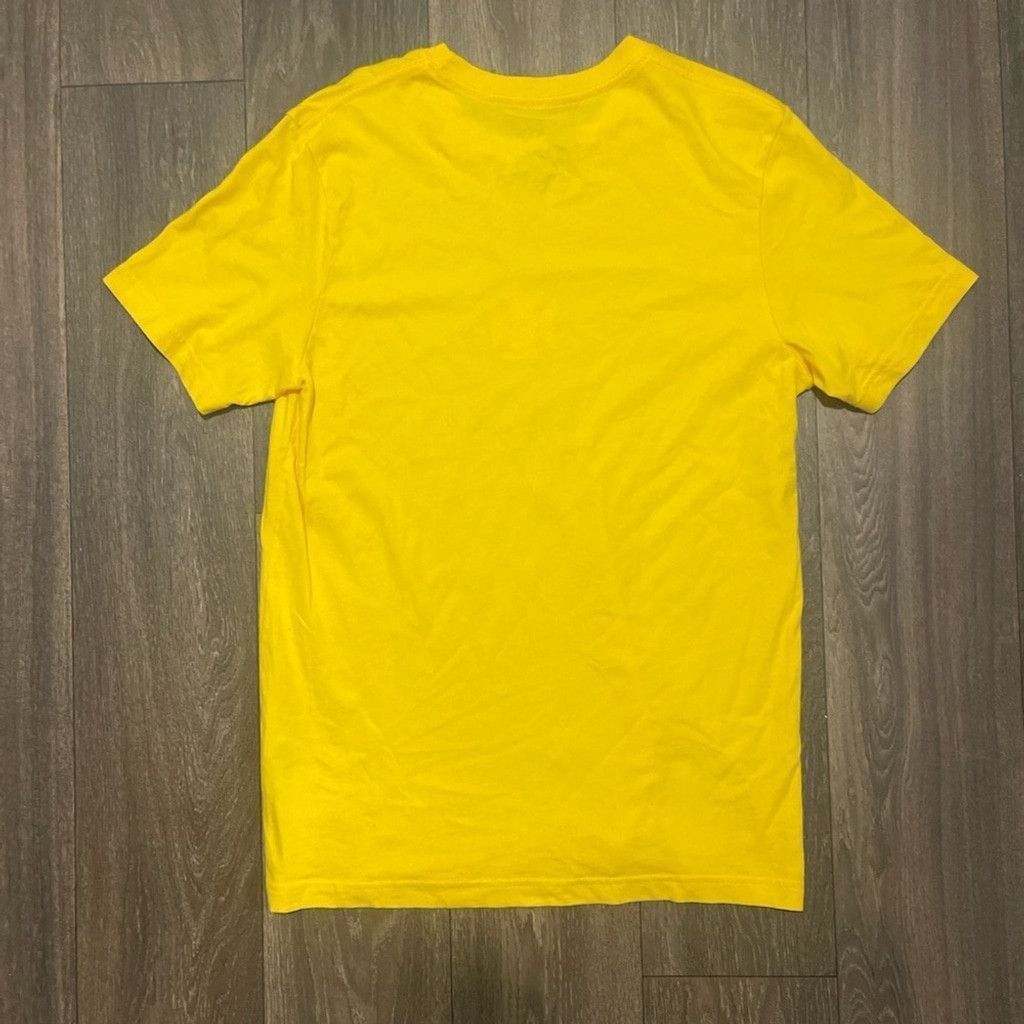 Nike Nike Brazilian soccer t shirt Size US L / EU 52-54 / 3 - 4 Thumbnail