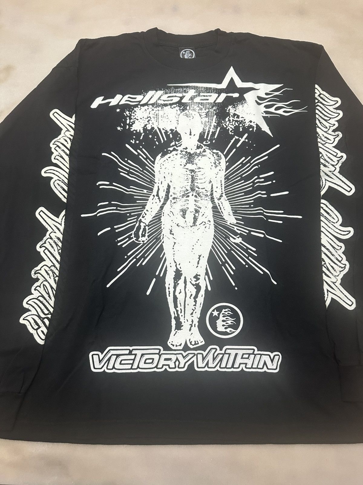 HELLSTAR HELLSTAR INNER STAR OVERSEAS LONG SLEEVE Size US XL / EU 56 / 4 - 1 Thumbnail