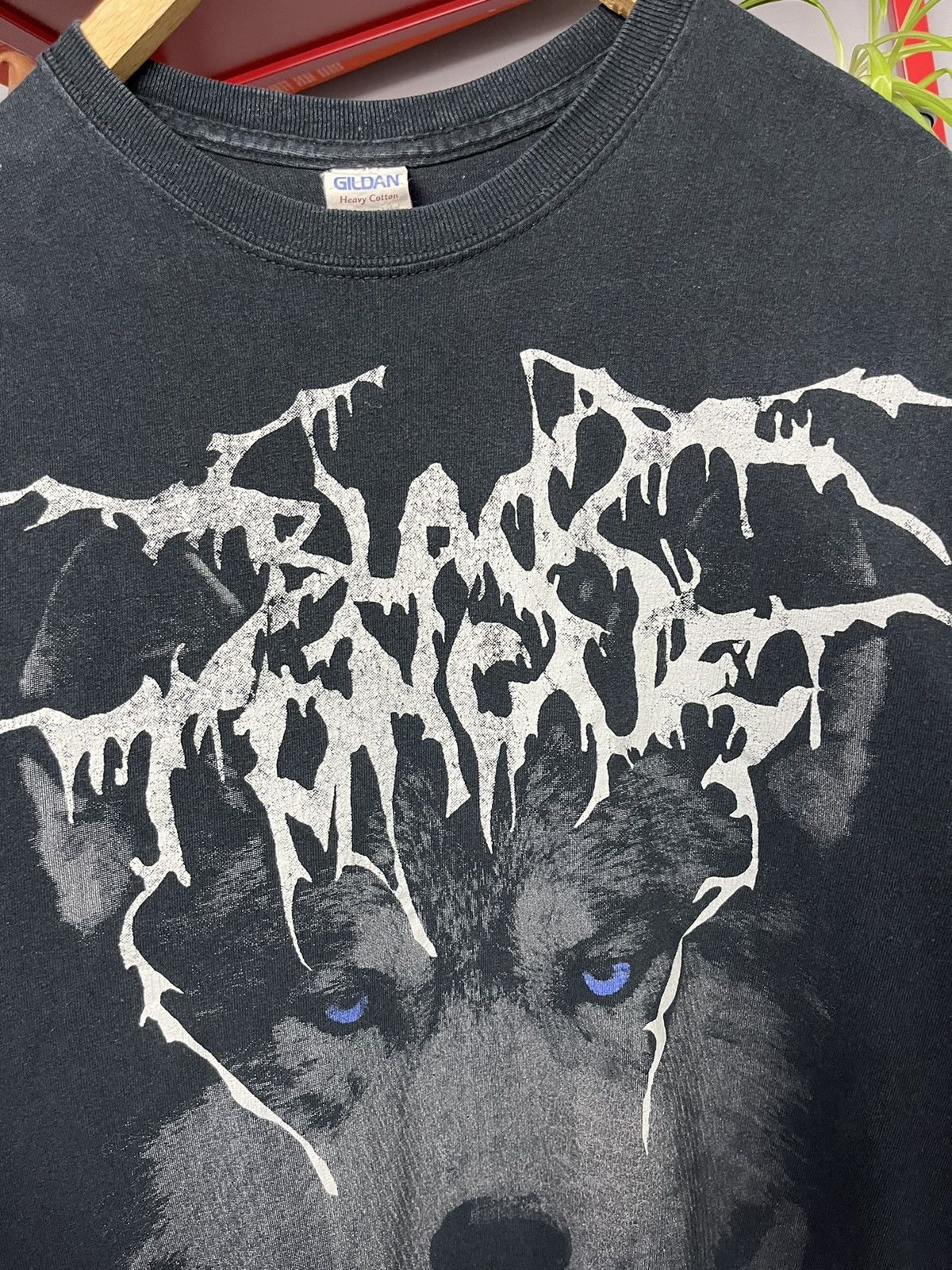Band Tees × Vintage Rare vintage y2k Black Tongue wolf graphic metal band tee Size US M / EU 48-50 / 2 - 5 Thumbnail