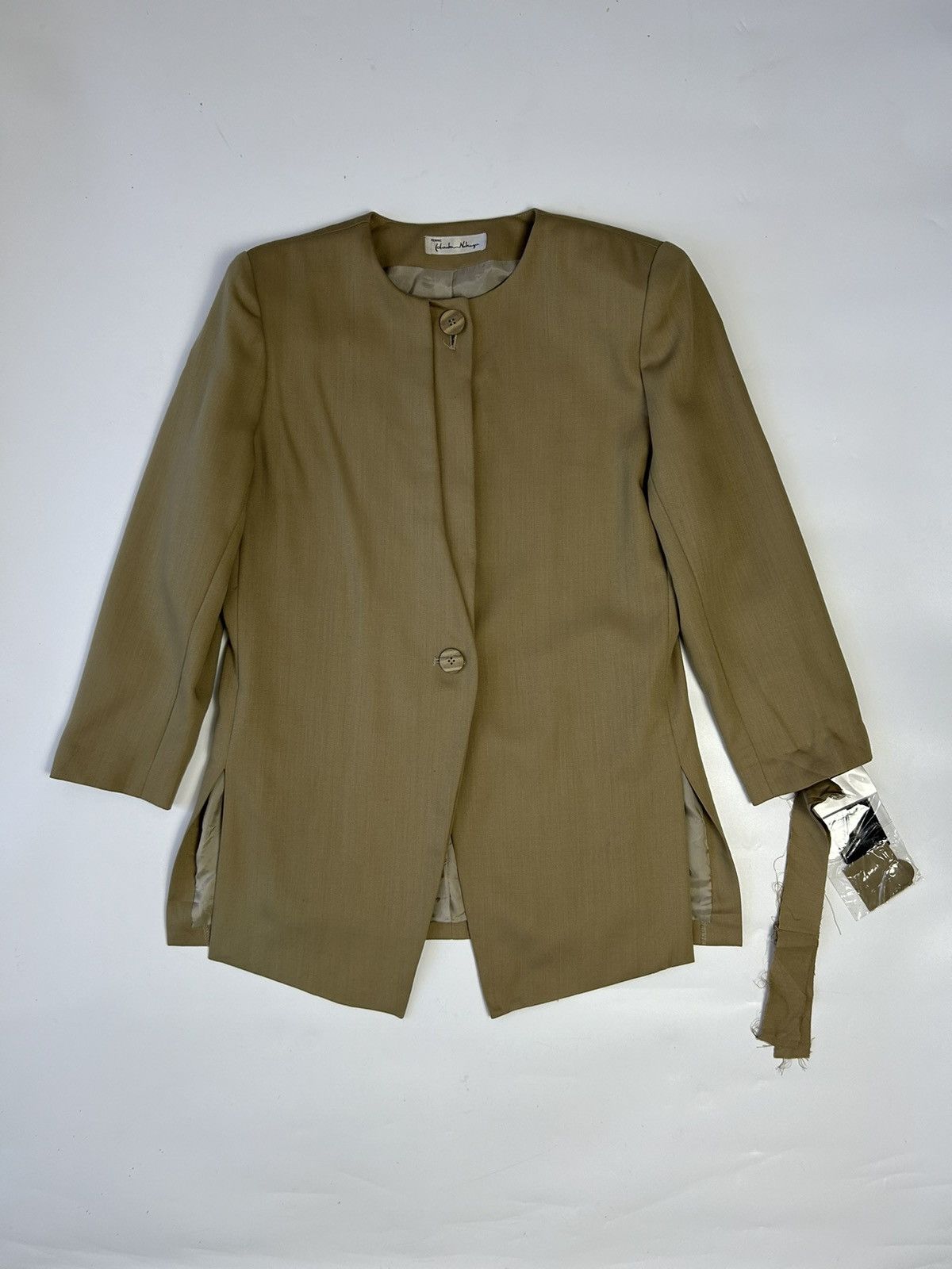 Japanese Brand FEMME BY NAKAYA BUTTON UP STYLE BLOUSE Size ONE SIZE - 1 Thumbnail