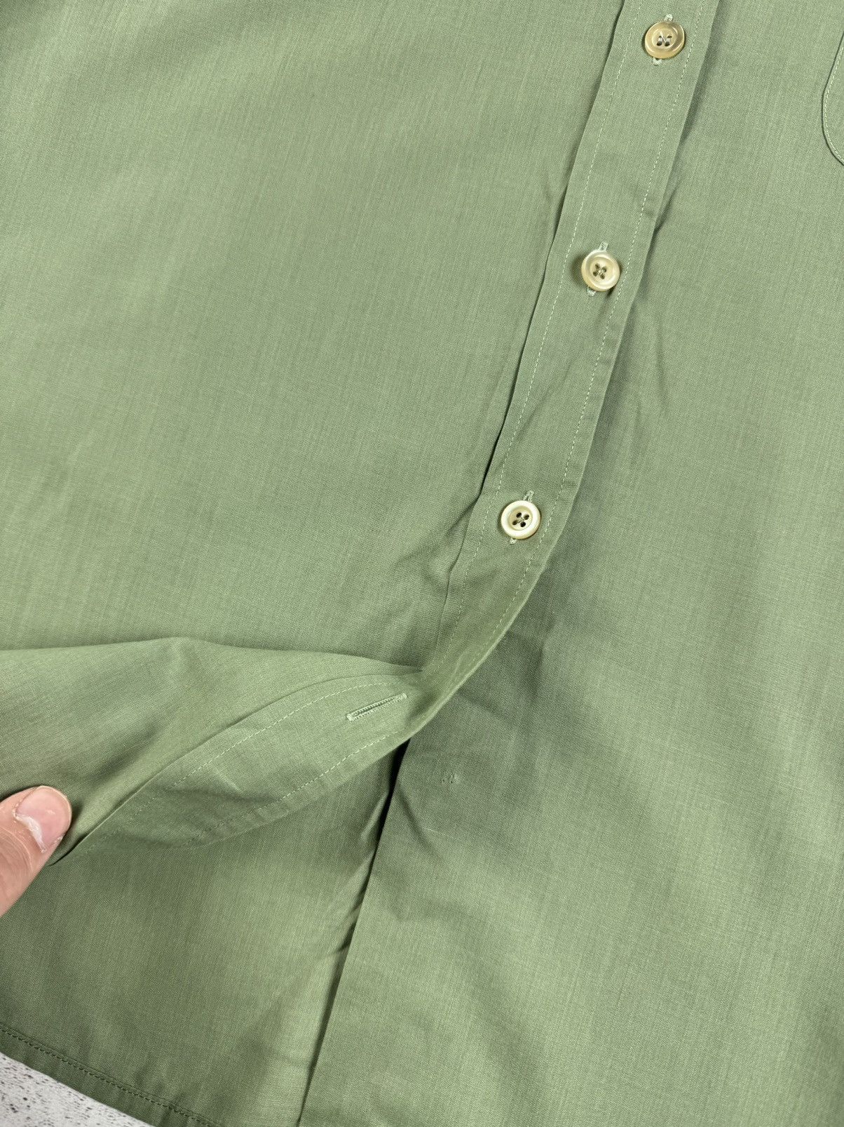 Louis Feraud 80S Louis Feraud Made in France Paris Longsleeve Shirt Tee Size L / US 10 / IT 46 - 11 Thumbnail