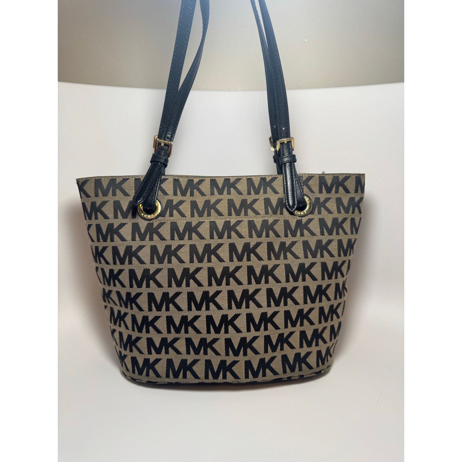 Michael Kors Michael Kors Jet Set Monogram Black & Grey Tote w/Leather Size ONE SIZE - 2 Thumbnail