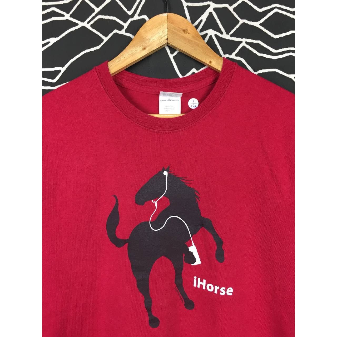 Gildan iHorse by Earth Sun Moon Apparel Funny Humor Tee Size S Size US S / EU 44-46 / 1 - 3 Thumbnail
