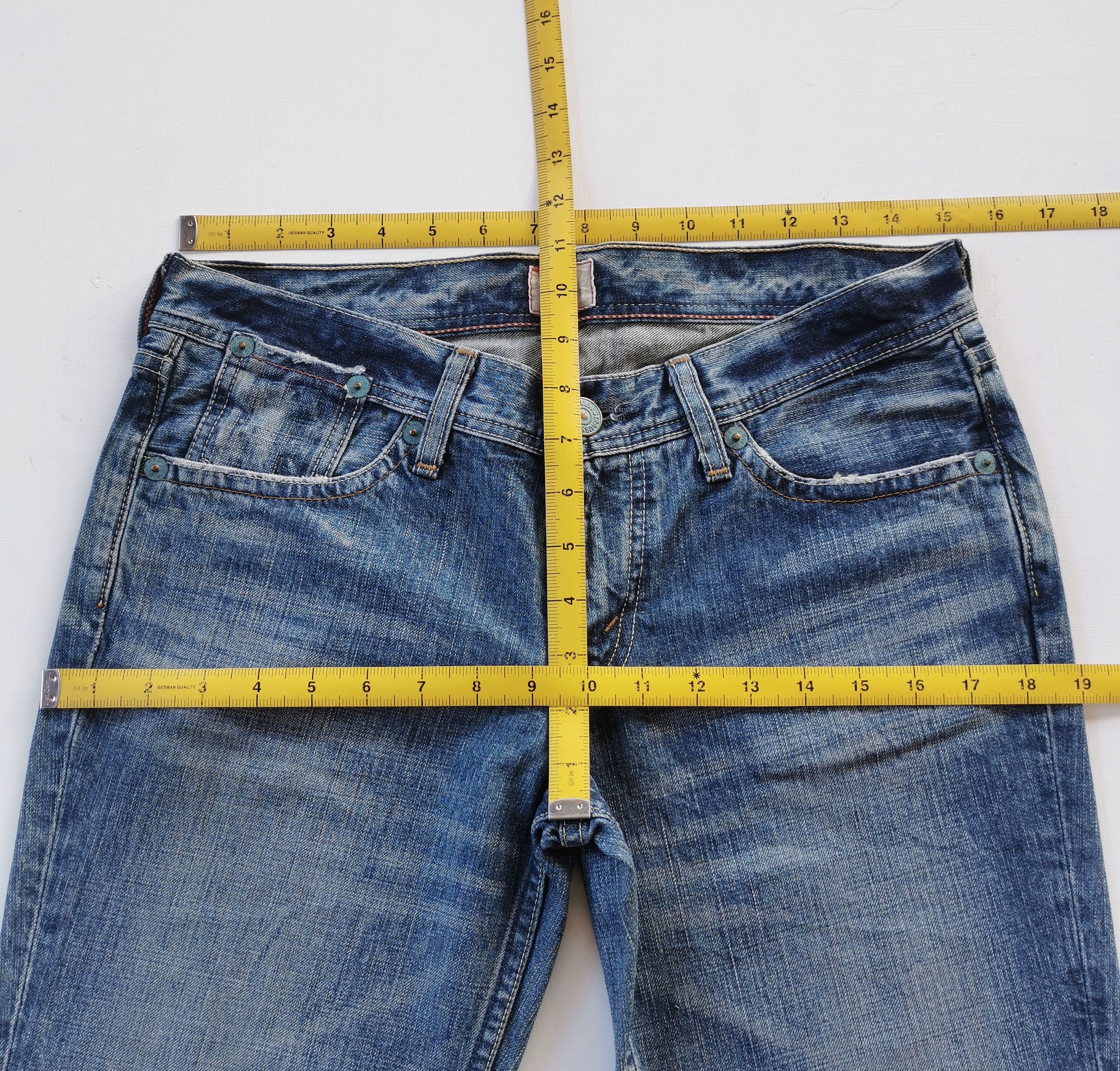 Levi's Vintage Levis Redloop Women Bootcuts/Flare Jeans Size 30" / US 8 / IT 44 - 8 Thumbnail