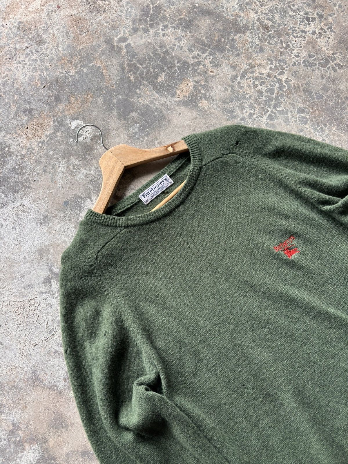 Burberry Burberry Distressed Knitwear Size US S / EU 44-46 / 1 - 5 Thumbnail
