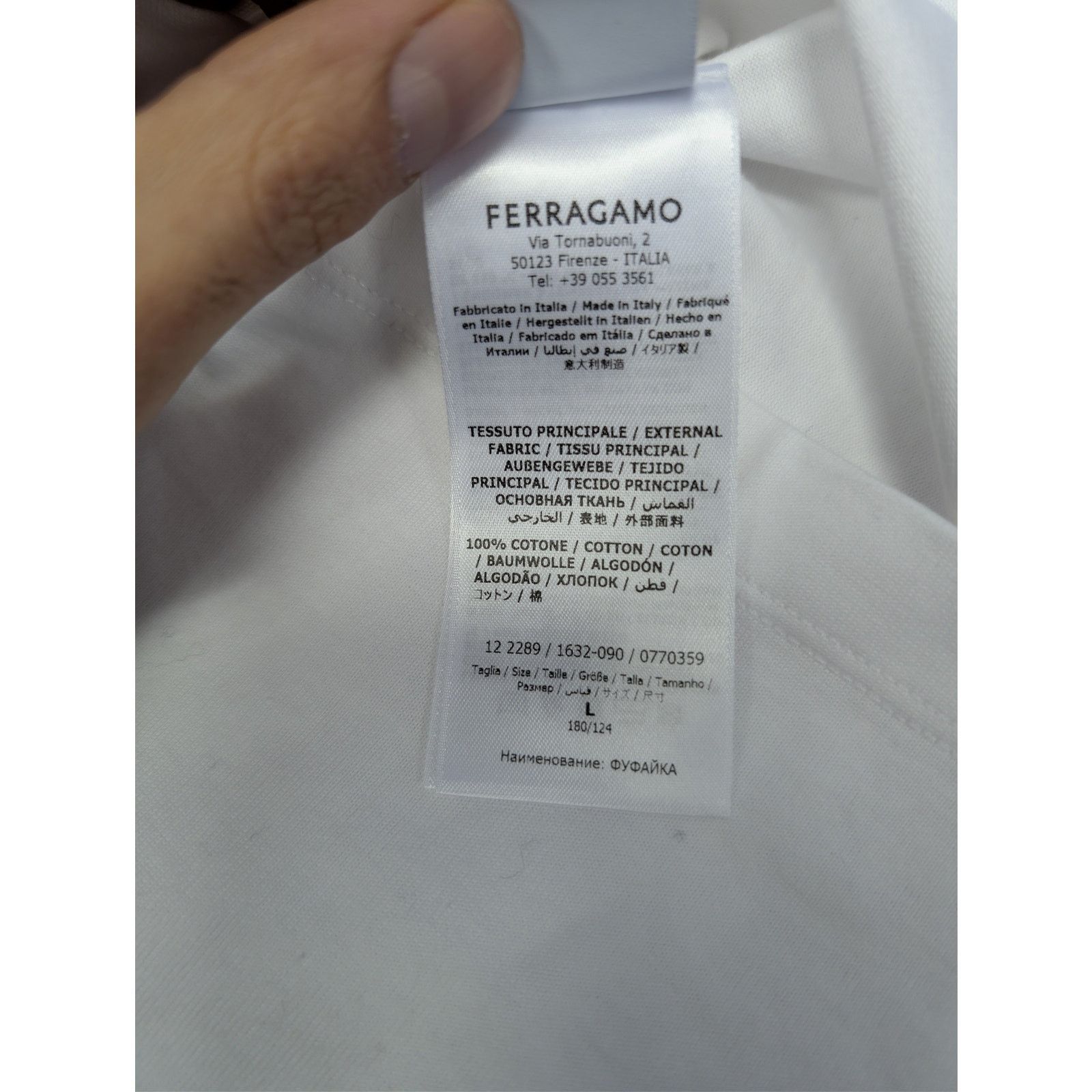 Salvatore Ferragamo o1rshd1 Ferragamo Logo T-Shirt in White Size US L / EU 52-54 / 3 - 16 Thumbnail