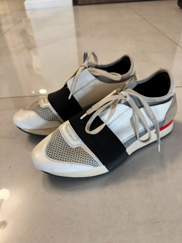 Balenciaga Balenciaga Race Runner Trainers White Women 37 Shoes Size US 7 / IT 37 - 2 Thumbnail