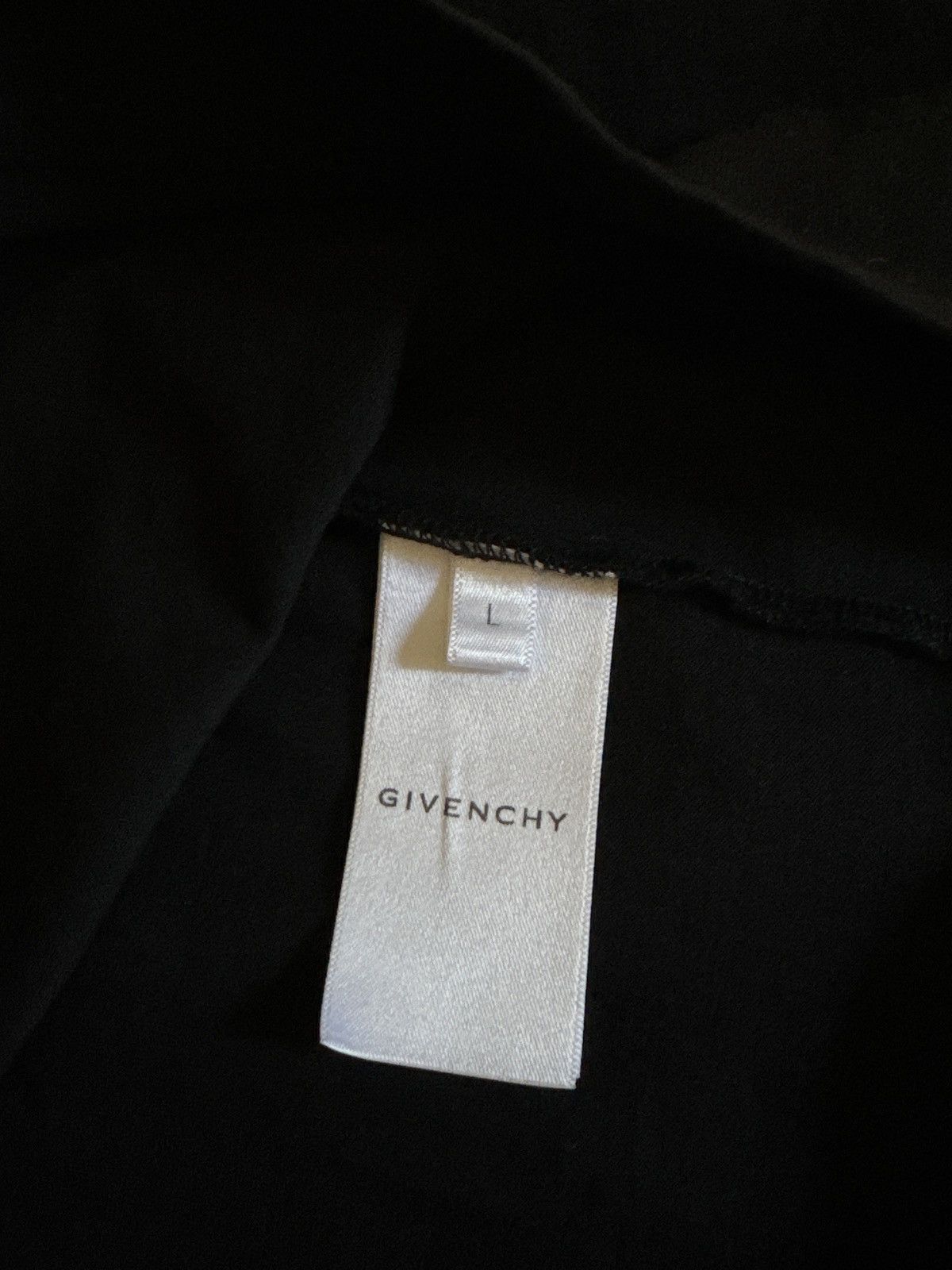 Givenchy Givenchy Paris T - Shirt Size US L / EU 52-54 / 3 - 2 Thumbnail