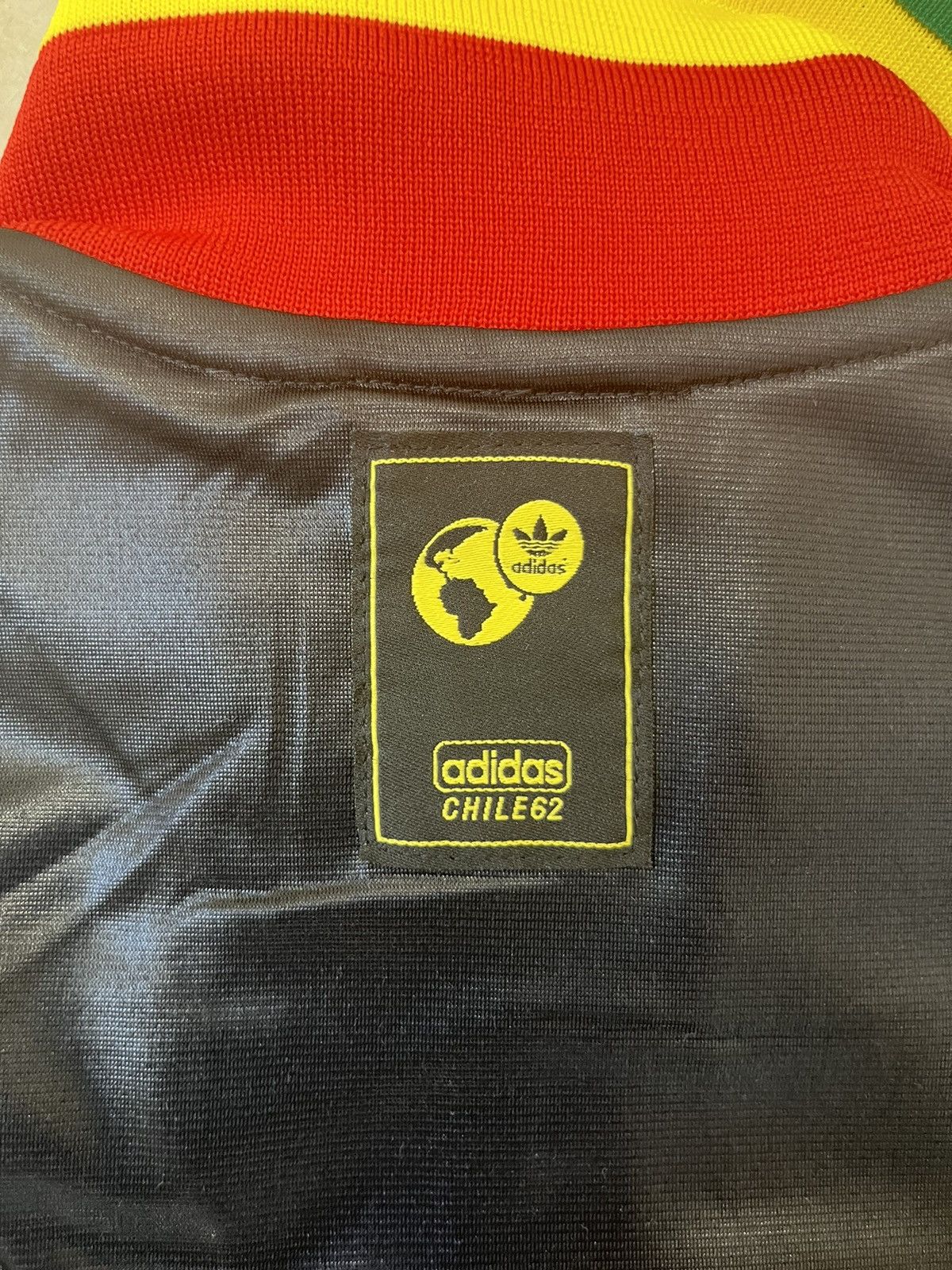 Adidas Adidas Vintage Jacket Chile62 Size US S / EU 44-46 / 1 - 10 Thumbnail