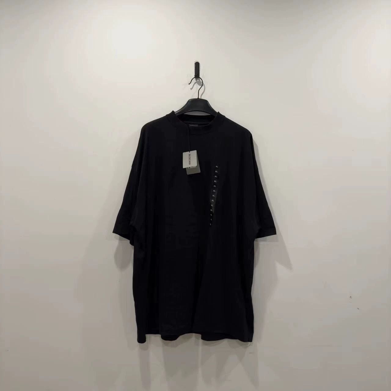 Balenciaga Balenciaga Black XL Label Short Sleeve Size US M / EU 48-50 / 2 - 1 Thumbnail