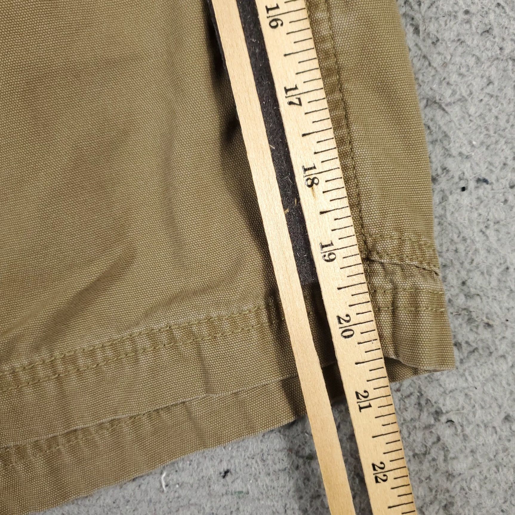 Vintage Columbia Chino Shorts Mens Size 42 Beige Flat Front Casual Outdoor Stretch Size US 42 / EU 58 - 5 Thumbnail