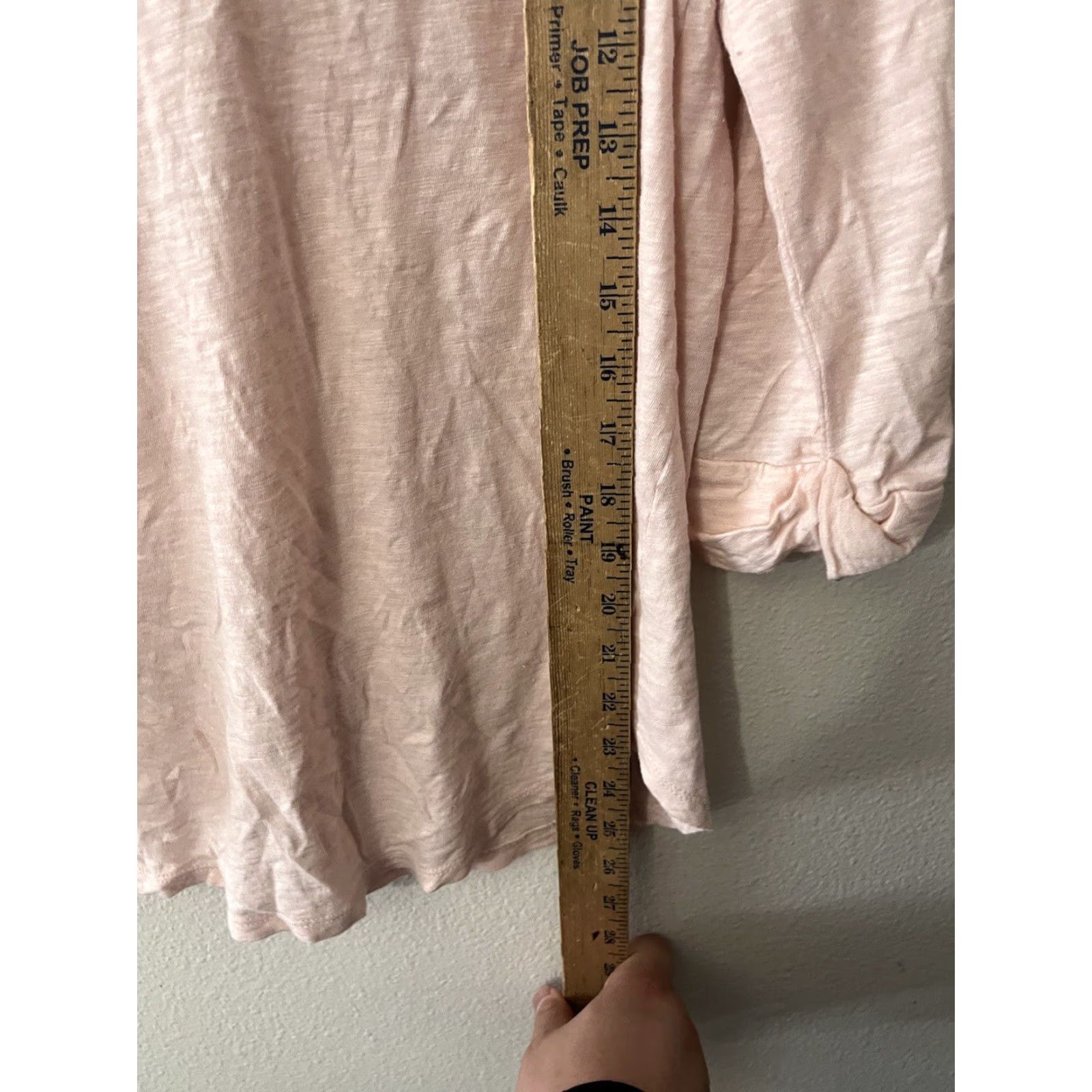 Express EXPRESS Women Pink Long Sleeve Henley Large Sweetheart Size L / US 10 / IT 46 - 4 Thumbnail