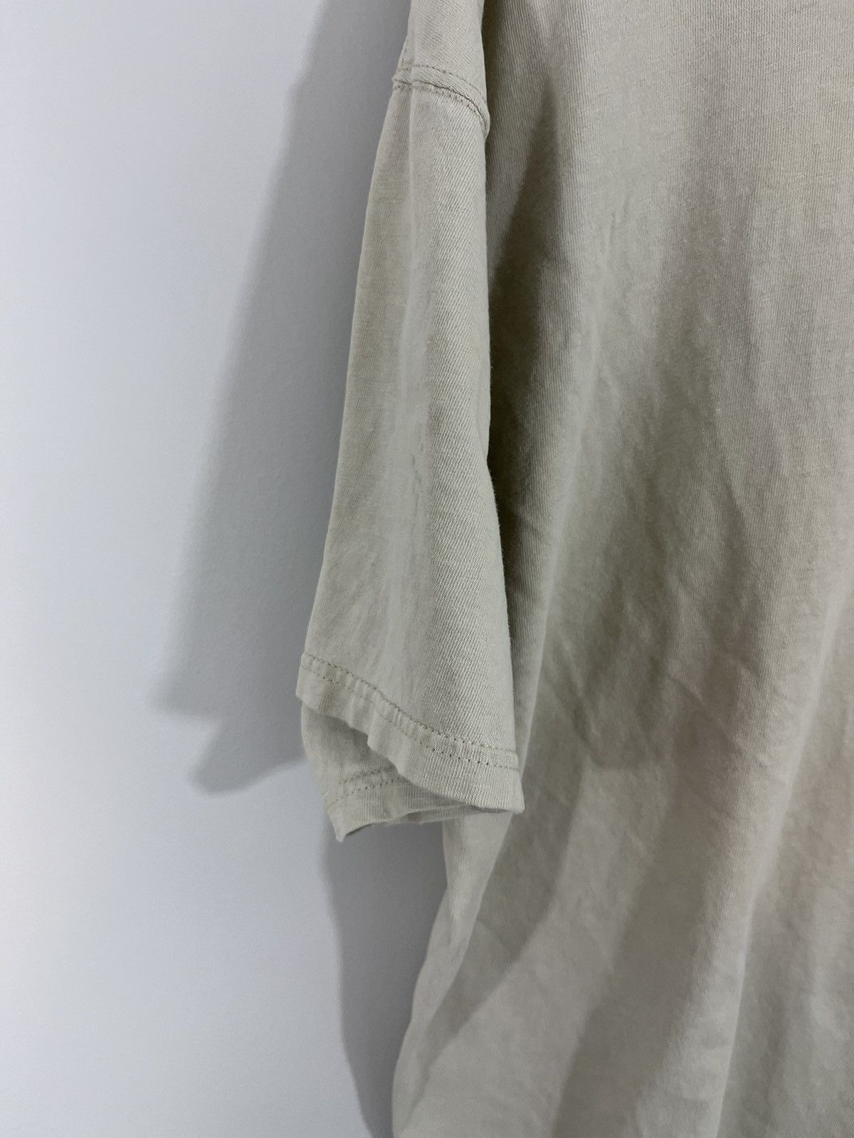 Champion Thrashed Blank Distressed Tee Size US L / EU 52-54 / 3 - 7 Thumbnail