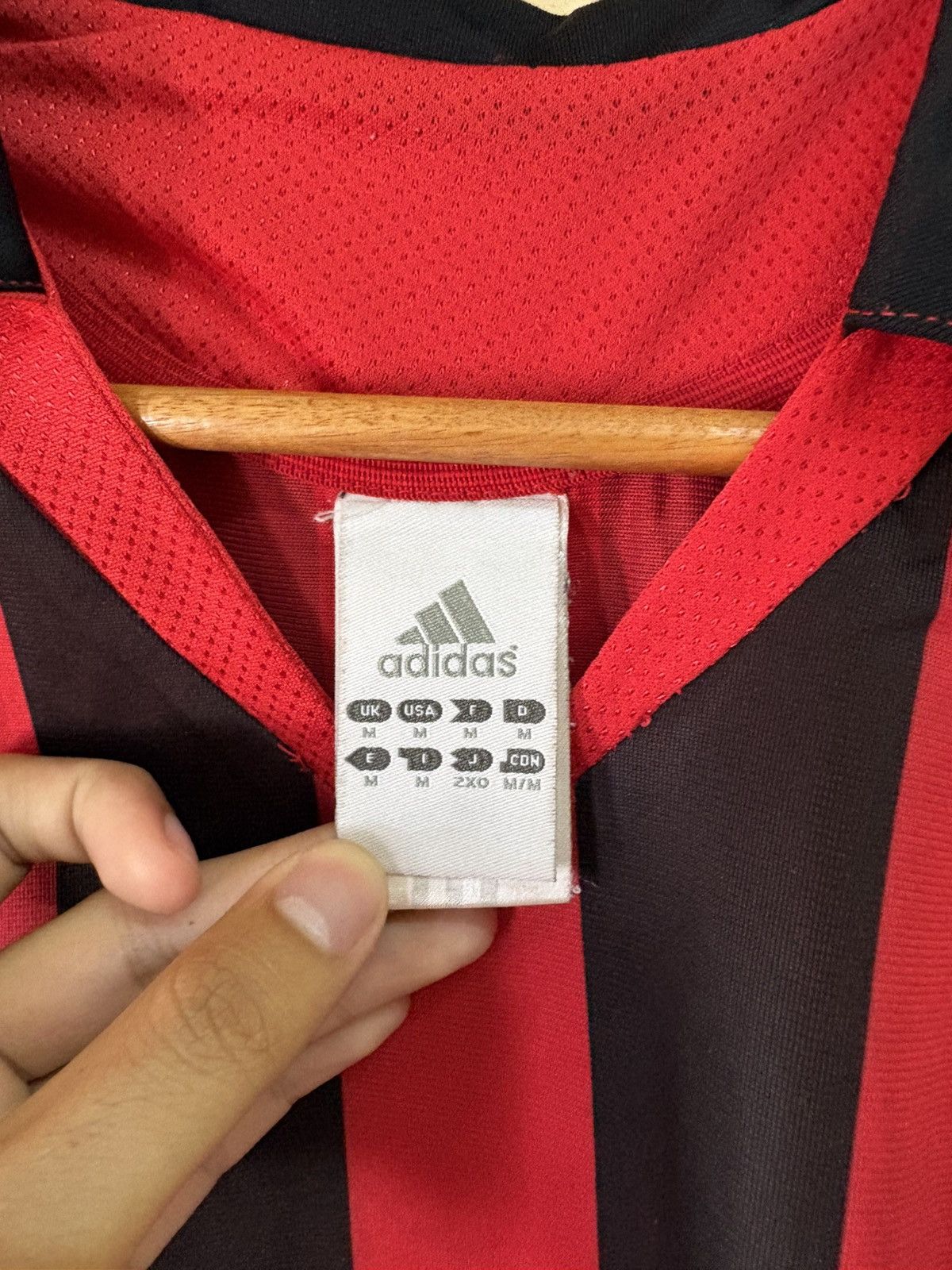 Adidas Vintage 2005 2006 AC Milan Adidas Zafira Jersey Blokecore Size US M / EU 48-50 / 2 - 14 Thumbnail
