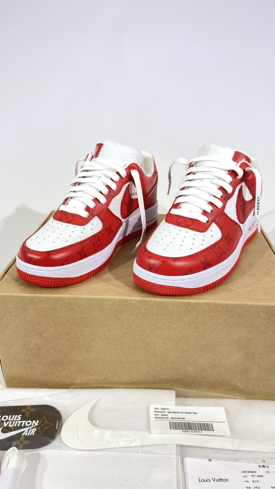 Louis Vuitton Louis Vuitton X Nike 8.5 Air Force 1 White Red Virgil Abloh Size US 8.5 / EU 41-42 - 2 Thumbnail