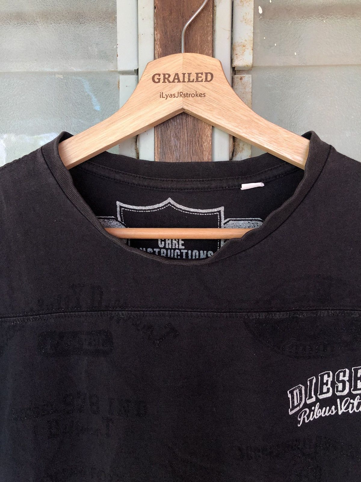 Diesel Vintage Diesel Distressed Sun Faded Shirt Tee Size US M / EU 48-50 / 2 - 13 Thumbnail