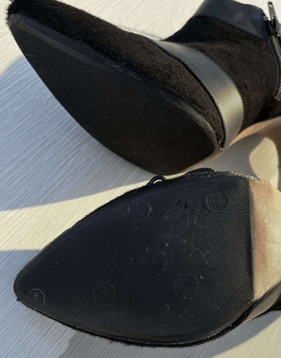 Manolo Blahnik Manolo Blahnik Black Haircalf Buckle Ankle Booties Size 38.5 Size US 8.5 / IT 38.5 - 7 Thumbnail
