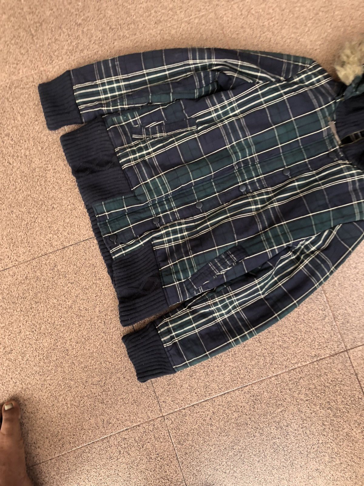 Japanese Brand 2000s Puffer Fur Jacket Final Decision Plaid Size US M / EU 48-50 / 2 - 6 Thumbnail