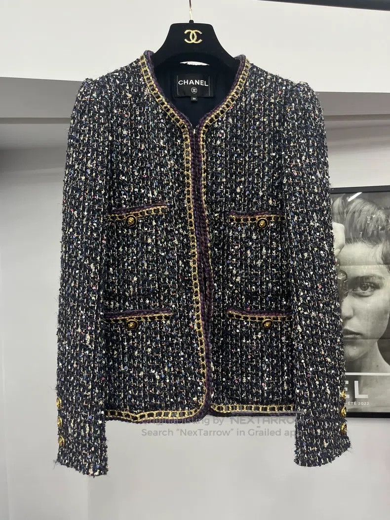 Chanel Chanel Castle four-pocket jacket Size XS / US 0-2 / IT 36-38 - 1 Thumbnail