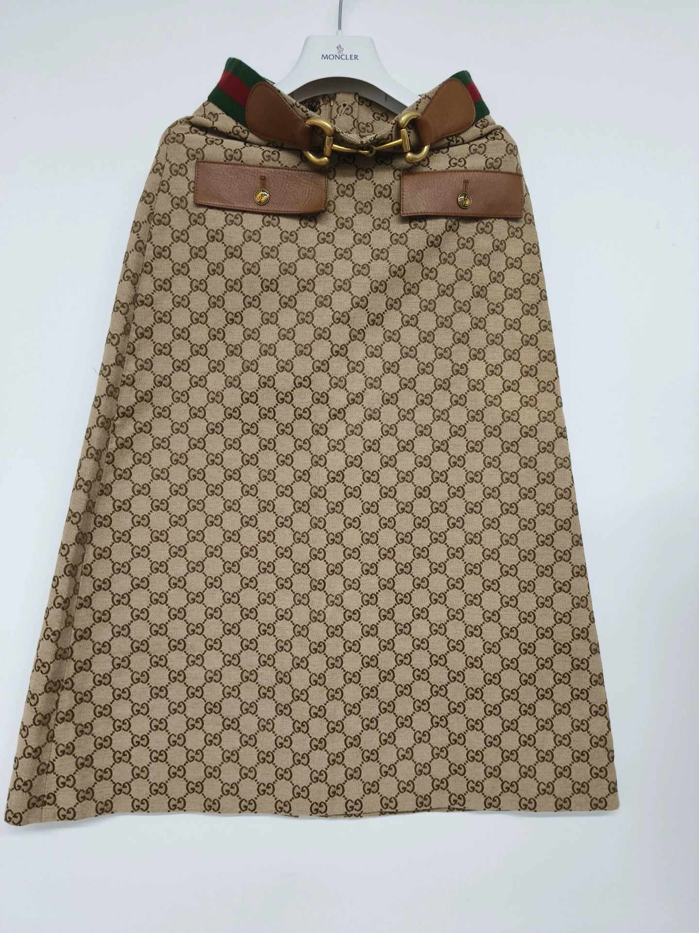 Gucci Gucci Women's Skirt 66W 88H 78L Size 26" / US 2 / IT 38 - 1 Thumbnail
