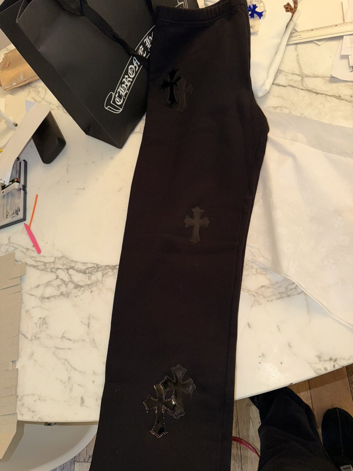Chrome Hearts Sweat pants paper jam full of patches Size US 38 / EU 54 - 9 Thumbnail