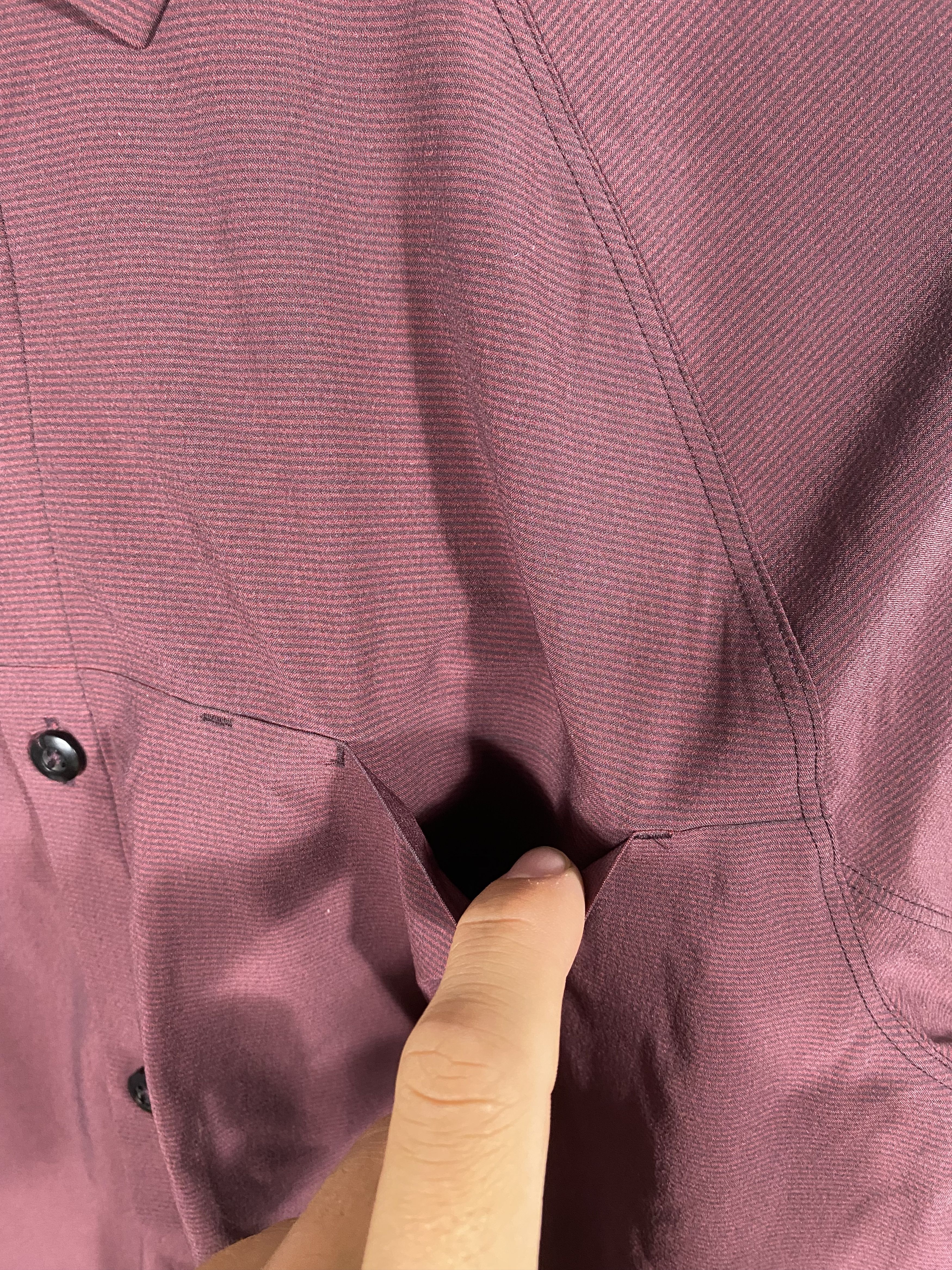 Lululemon Lululemon Maroon Lightweight Button Up Shirt Size US M / EU 48-50 / 2 - 3 Thumbnail