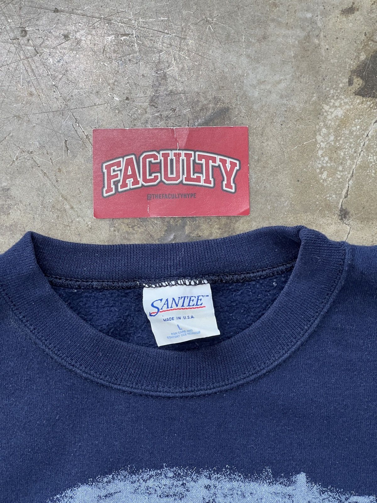 Vintage × Warner Bros Vintage 1995 Bugs Bunny Taz Skateboard Fight Crewneck Large Size US L / EU 52-54 / 3 - 3 Thumbnail