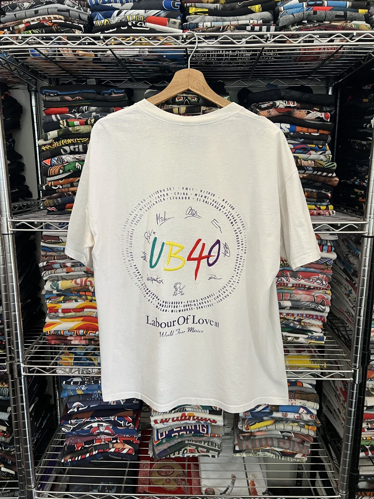 Band Tees 1998 UB40 Labour of Love III Mexico Tour Embroidered Tee Size US XL / EU 56 / 4 - 2 Thumbnail