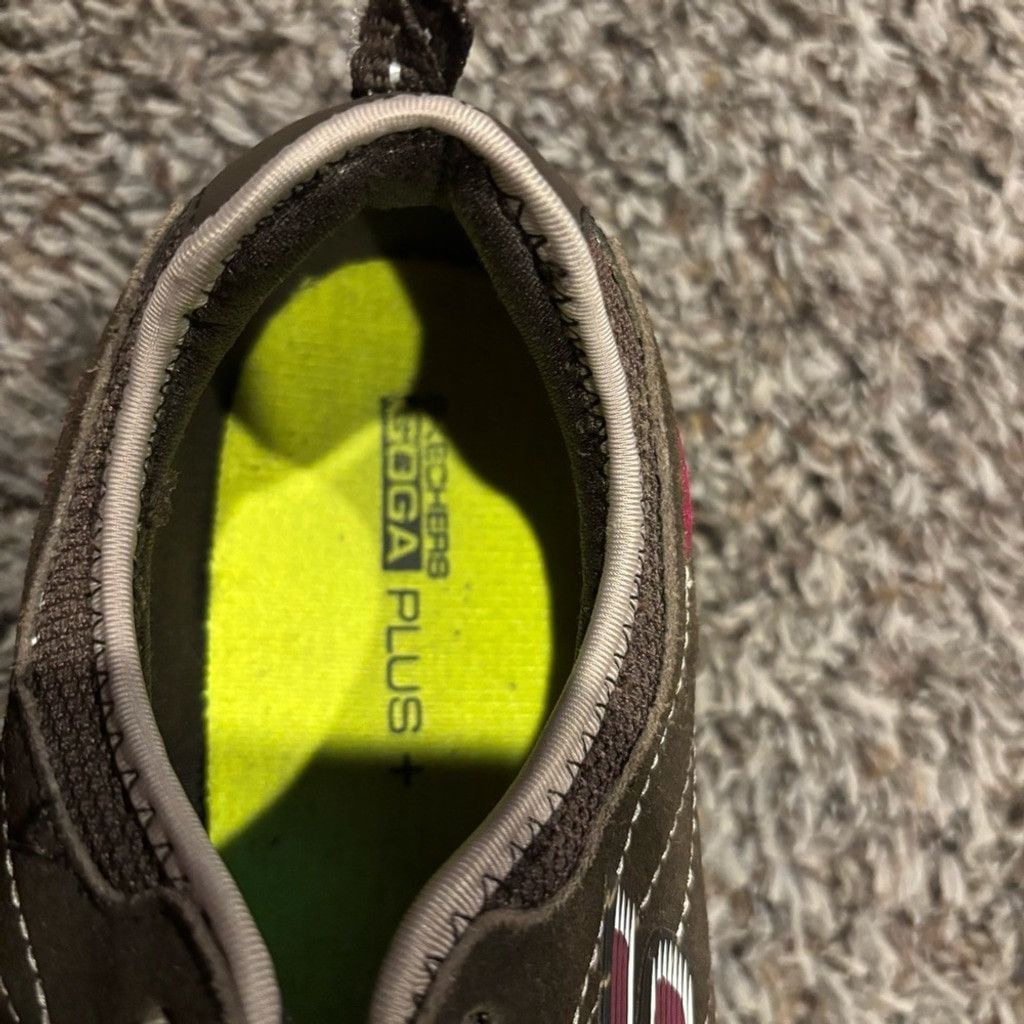 SKECHERS Skechers Brown and Red Outdoor Sneakers Size US 10 / IT 40 - 3 Thumbnail