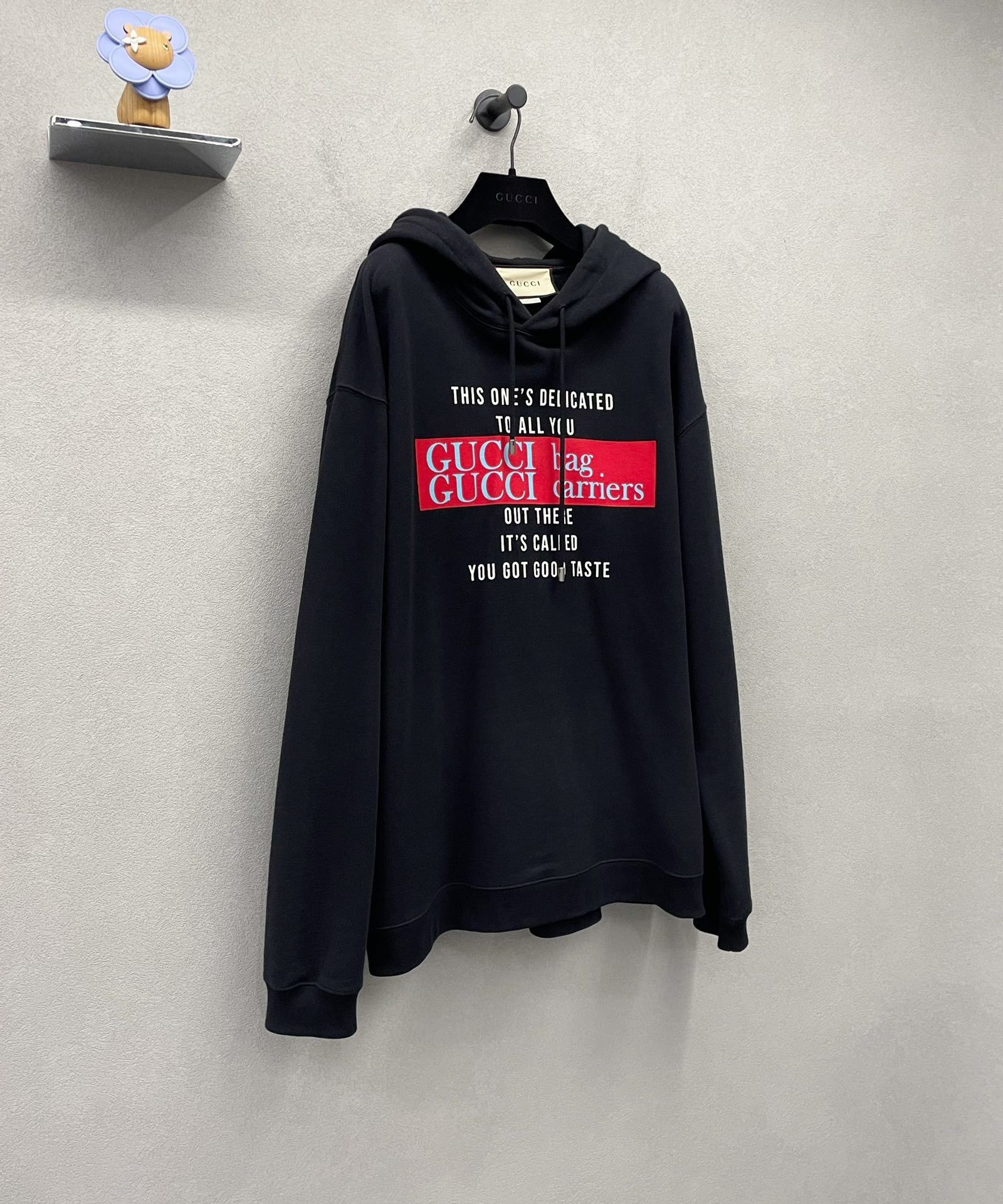Gucci Gucci Black letter hooded sweatshirt 2501-Nextarrow Size US M / EU 48-50 / 2 - 3 Thumbnail