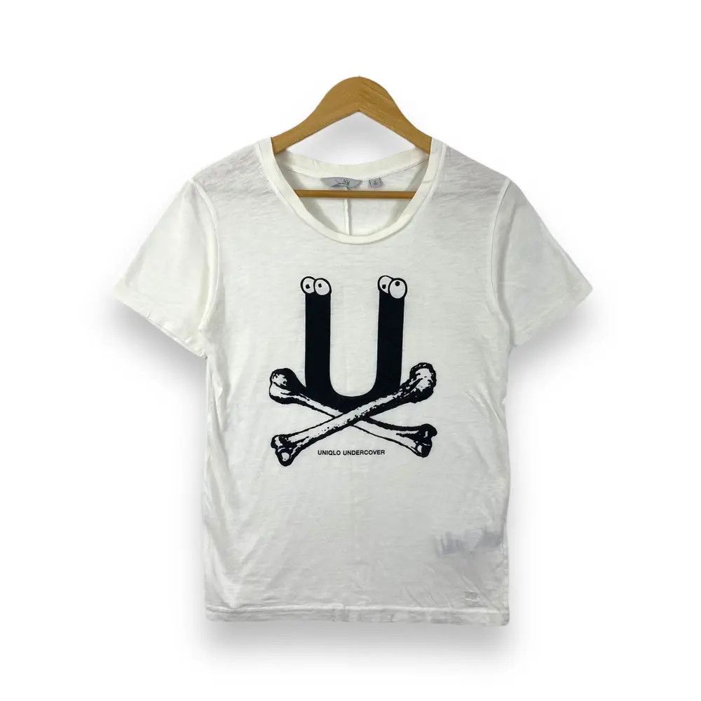 Japanese Brand UNIQLO UNDERCOVER Cross Bone Graphic Tee Shirt Small Size Size S / US 4 / IT 40 - 1 Thumbnail