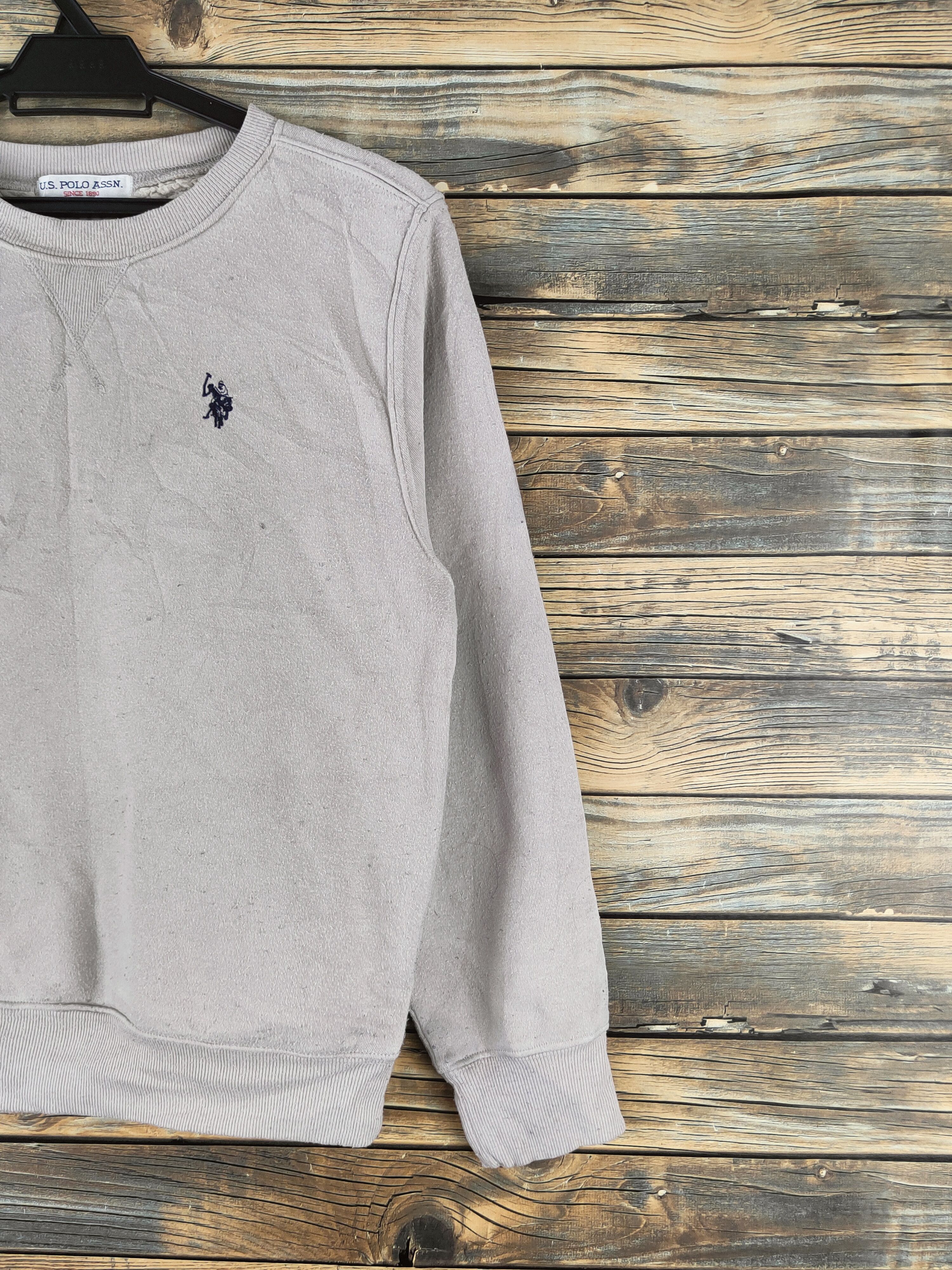 U.S. Polo Assn. Vintage Stuff 🔥 U.S Polo Assn. Cream Sweatshirts Size US M / EU 48-50 / 2 - 6 Thumbnail