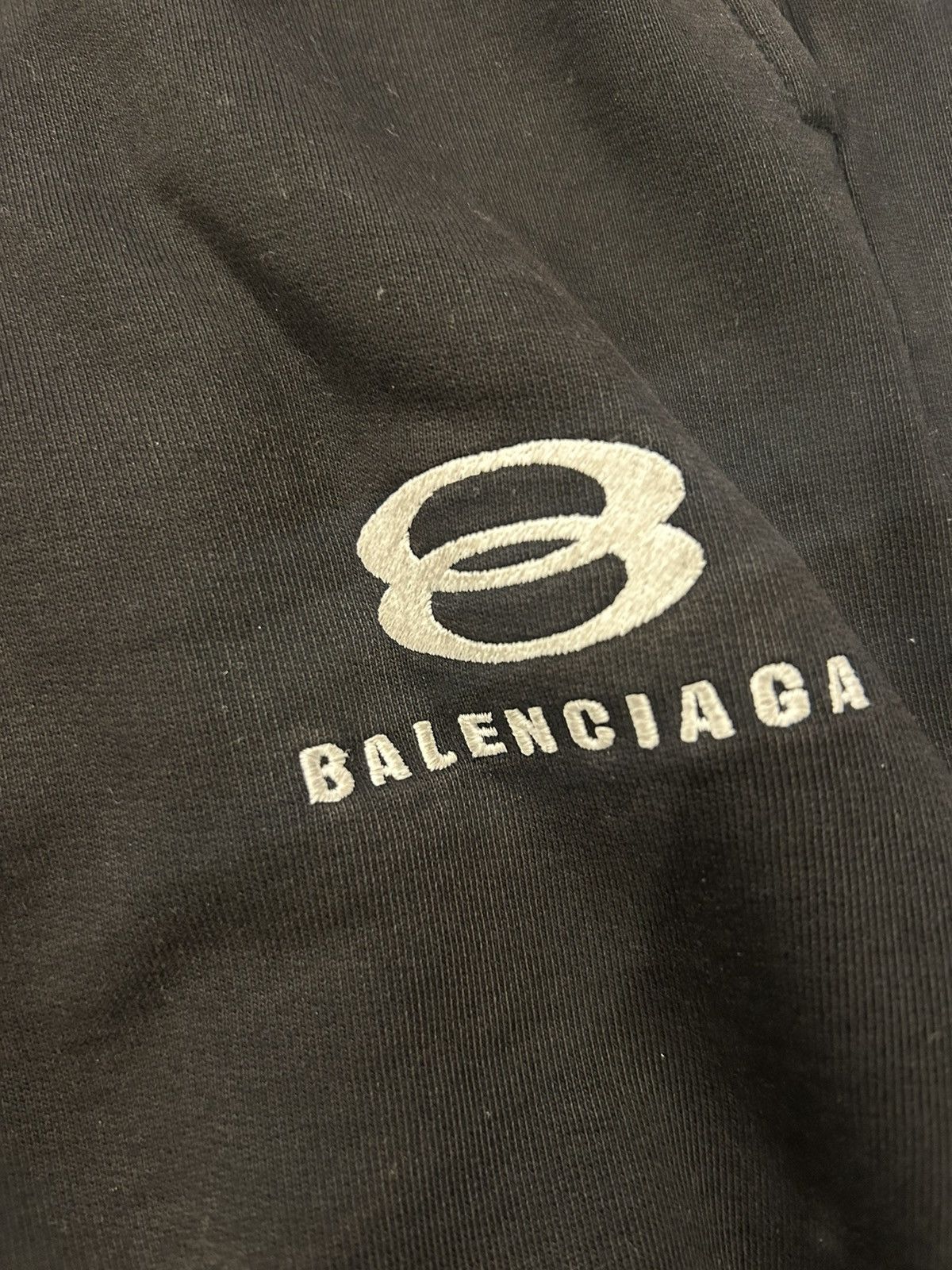 Balenciaga Balenciaga unity sweatpants Size US 33 - 2 Thumbnail