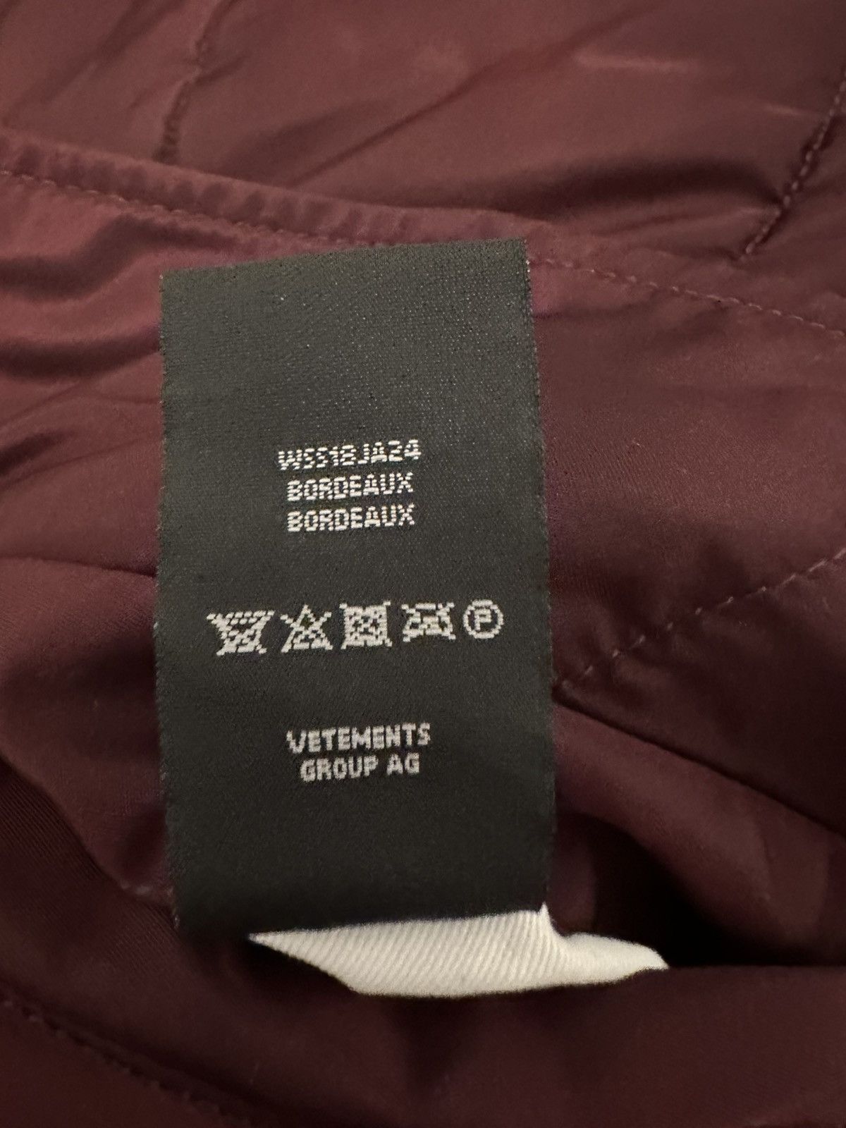 Alpha Industries × Vetements Vetements reversibel MA1 Bomber jacket in burgundy Size US S / EU 44-46 / 1 - 15 Thumbnail