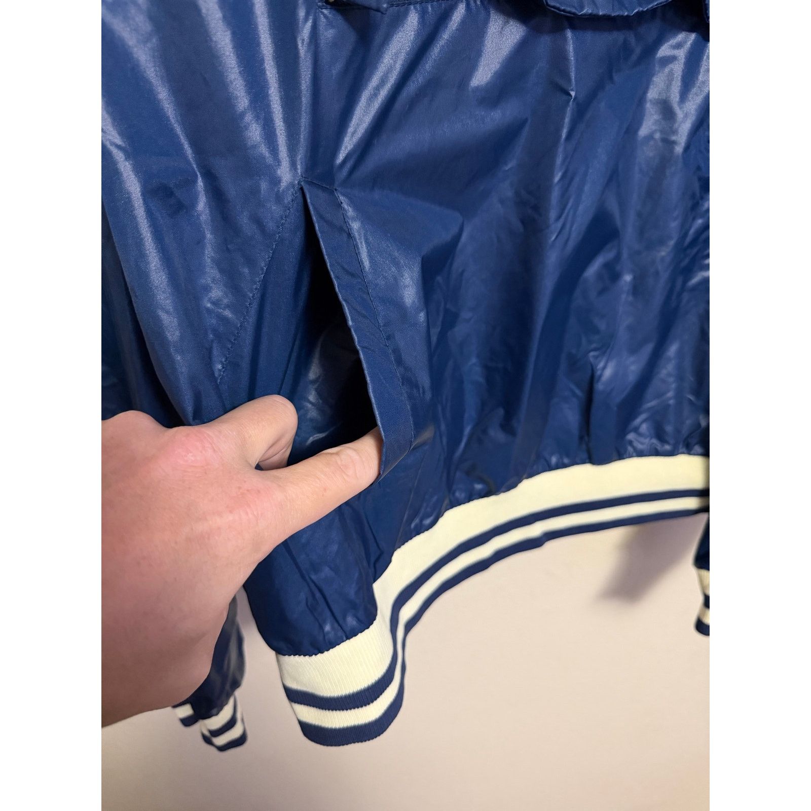 Lacoste Vintage 80s Izod Lacoste Front Pouch Windbreaker Mens M Size US M / EU 48-50 / 2 - 3 Thumbnail
