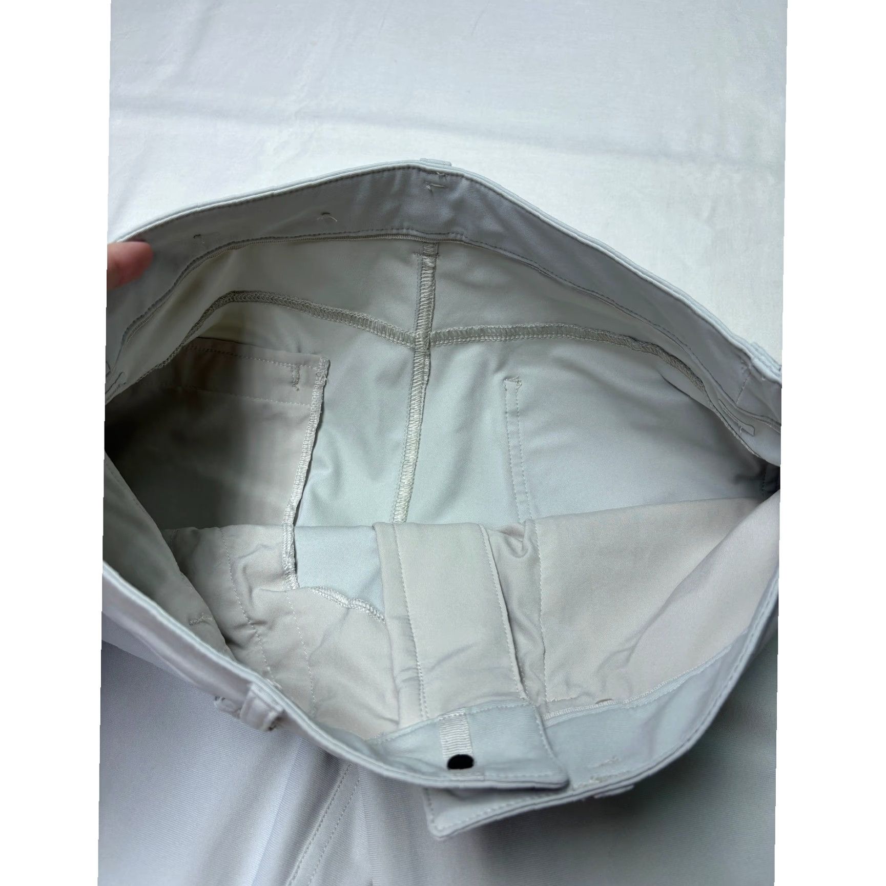 Lululemon Lululemon Commission Pant Slim Light Grey Mens Size 30x26 Technical Trousers Size US 30 / EU 46 - 4 Thumbnail