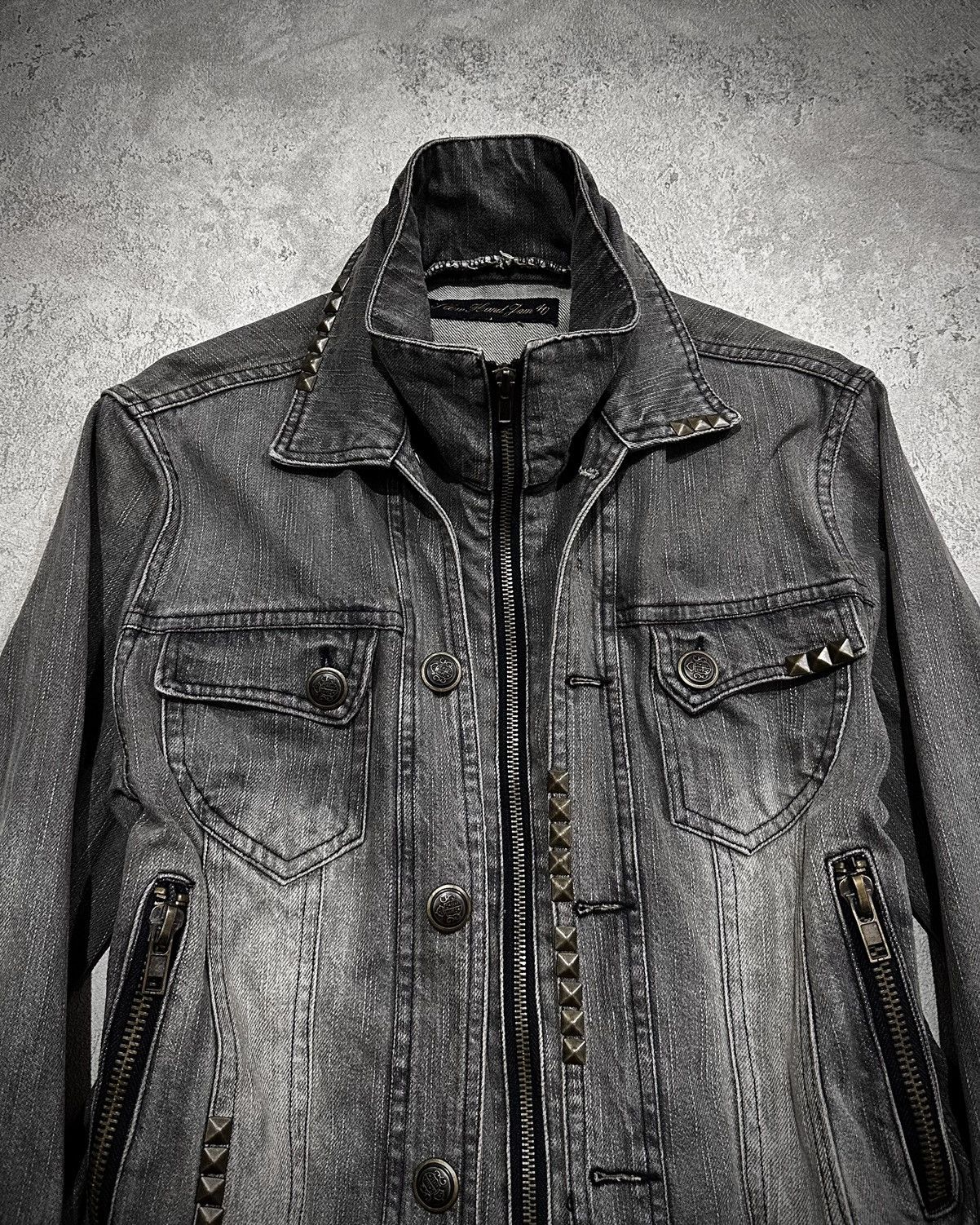 Japanese Brand Y2k Japanese Studded Denim Jacket Lgb Ifsix Style Size US M / EU 48-50 / 2 - 2 Thumbnail