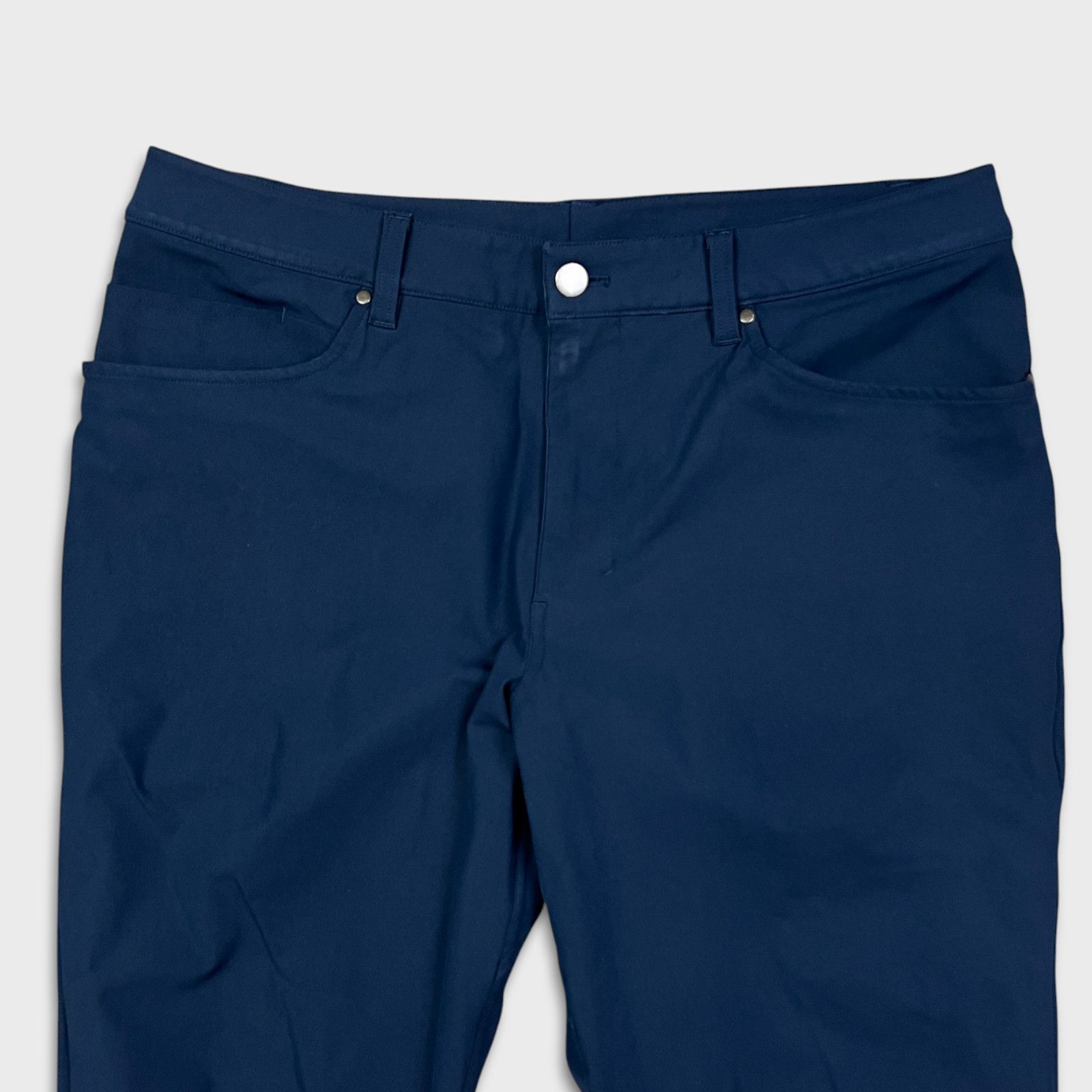 Lululemon Lululemon ABC Pant Slim Warpstreme 32x36 Casual Trousers Size US 36 / EU 52 - 2 Thumbnail
