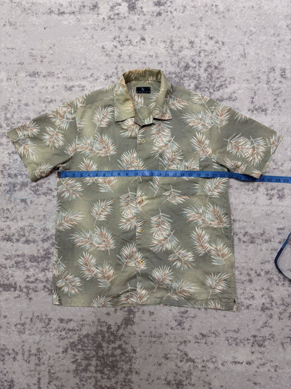 Japanese Brand VINTAGE IY BASICS FLORA DESIGN HAWAII BUTTON UP SHIRT Size US M / EU 48-50 / 2 - 12 Thumbnail