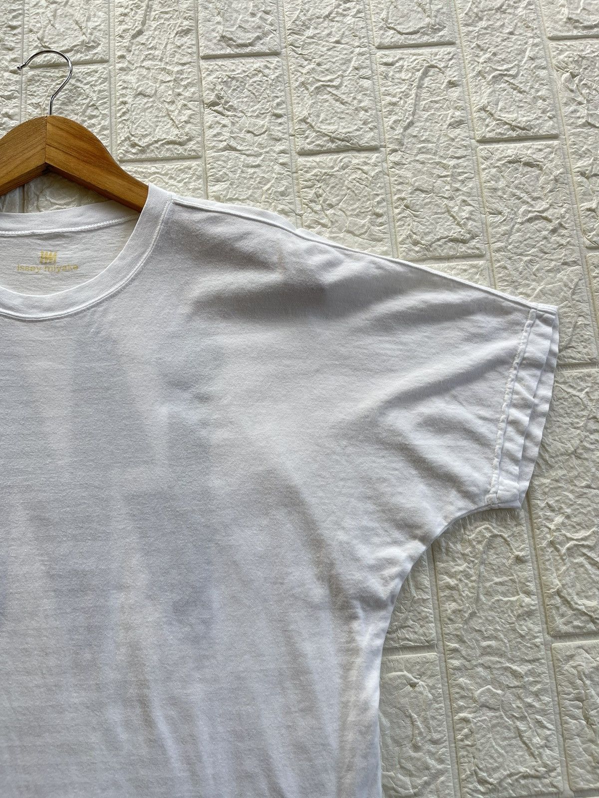 Issey Miyake × Seiko Issey Miyake “IM” Logo Tee Size US L / EU 52-54 / 3 - 6 Thumbnail